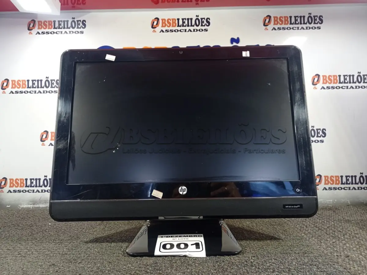 LOTE 001 - 01 COMPUTADOR ALL IN ONE MARCA HP. (NO ESTADO) ATENÇÃO! FAZER A VISITAÇÃO ANTES DE ARREMATAR, NÃO SABEMOS SE FUNCIONA. LEILÃO NÃO TEM GARANTIA E NEM DEVOLUÇÃO, SUJEITO A POSSÍVEIS AVARIAS VISÍVEIS/OCULTAS E/OU AUSÊNCIA DE COMPONENTES.