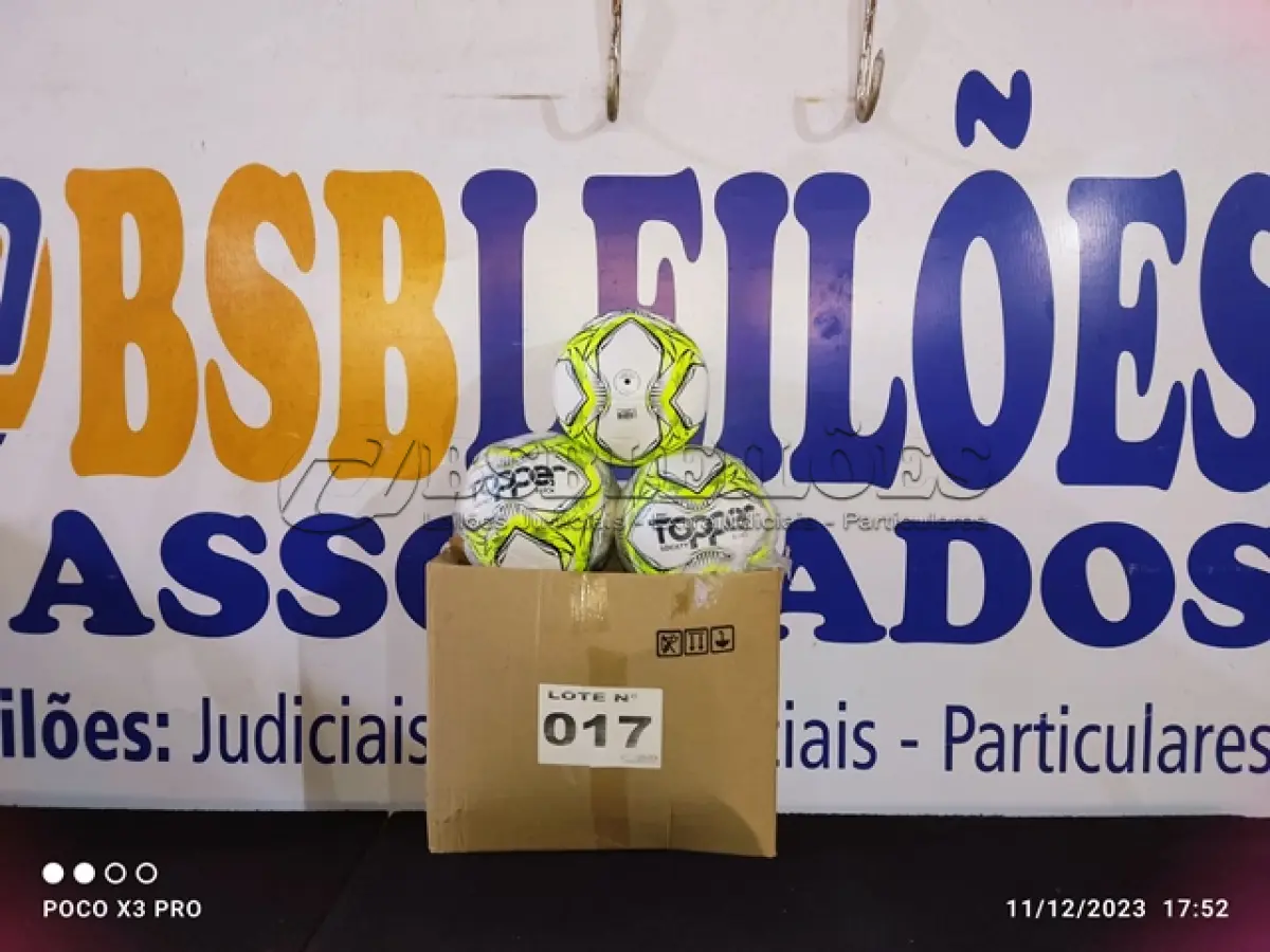 LOTE 017 - 03 - BOLAS SOCIETY (NO ESTADO, NÃO SABEMOS SE FUNCIONA. LEILÃO NÃO TEM GARANTIA E NEM DEVOLUÇÃO, SUJEITO A POSSÍVEIS AVARIAS VISÍVEIS/OCULTAS E/OU AUSÊNCIA DE COMPONENTES)