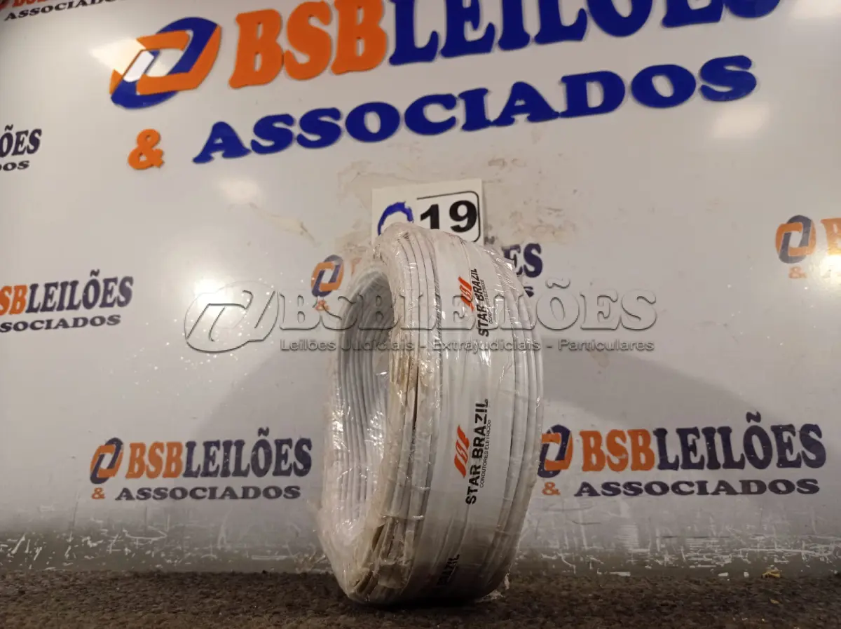 LOTE 019 - 01 ROLO DE CABO FLEXÍVEL 100M 1X2,5MM COR BRANCA STAR BRAZIL COM SELO INMETRO. (NOVO). (NO ESTADO, NÃO SABEMOS SE FUNCIONA. LEILÃO NÃO TEM GARANTIA E NEM DEVOLUÇÃO).