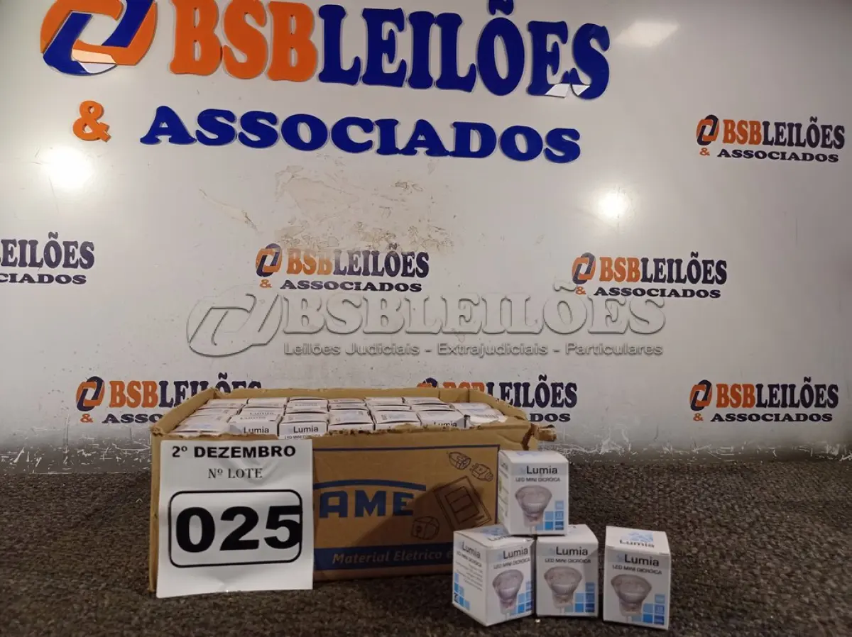 LOTE 025 - 01 LOTE COM APROXIMADAMENTE 80 LÂMPADAS DICROICA 1W 220V. (NO ESTADO) ATENÇÃO! FAZER A VISITAÇÃO ANTES DE ARREMATAR, NÃO SABEMOS SE FUNCIONA. LEILÃO NÃO TEM GARANTIA E NEM DEVOLUÇÃO, SUJEITO A POSSÍVEIS AVARIAS VISÍVEIS/OCULTAS E/OU AUSÊNCIA DE COMPONENTES.
