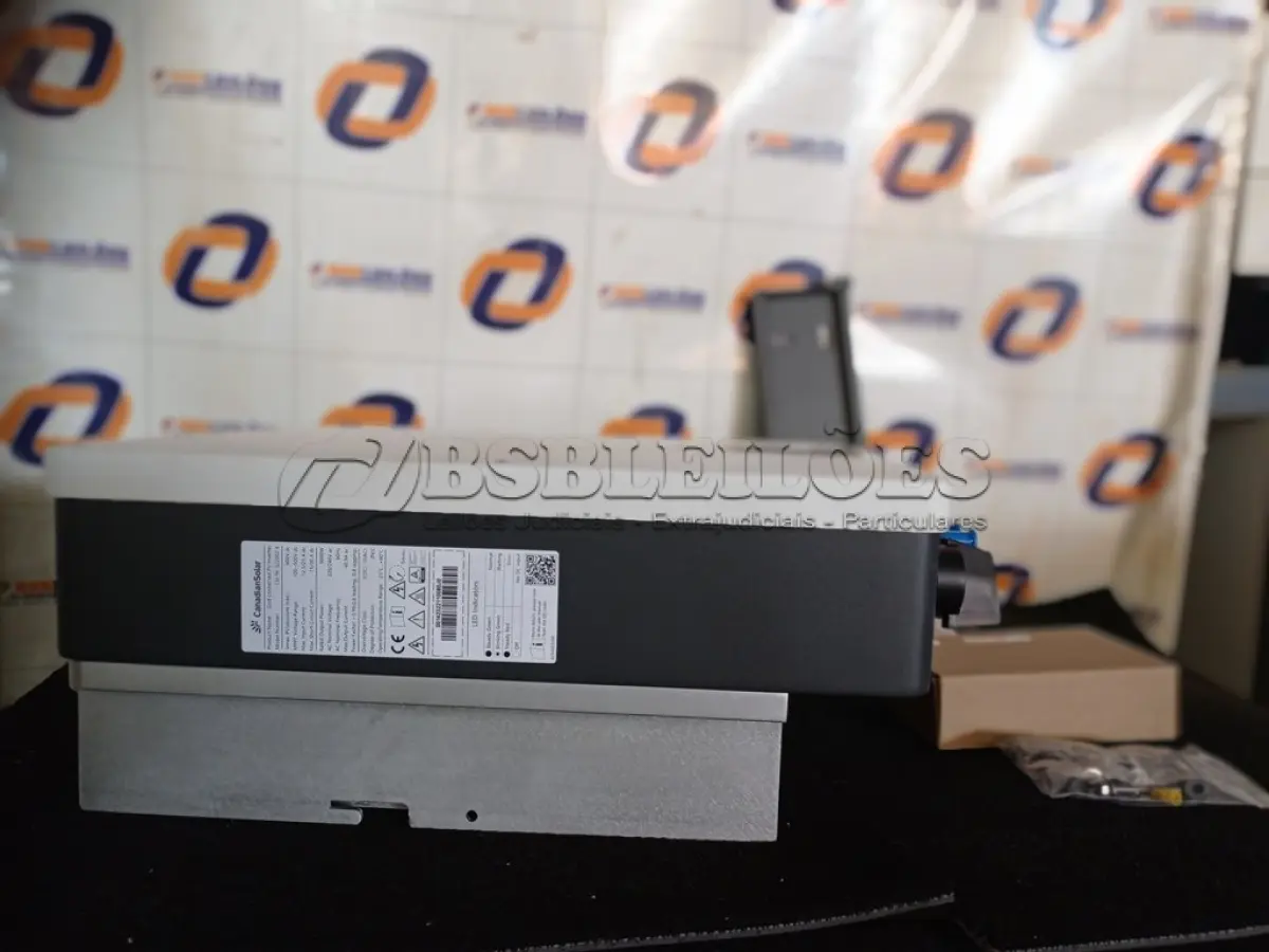 LOTE 400 - 01 INVERSOR CANADIAN MONO CSI-9K-S22002-E. (NO ESTADO) ATENÇÃO! FAZER A VISITAÇÃO ANTES DE ARREMATAR, NÃO SABEMOS SE FUNCIONA. LEILÃO NÃO TEM GARANTIA E NEM DEVOLUÇÃO, SUJEITO A POSSÍVEIS AVARIAS VISÍVEIS/OCULTAS E/OU AUSÊNCIA DE COMPONENTES.