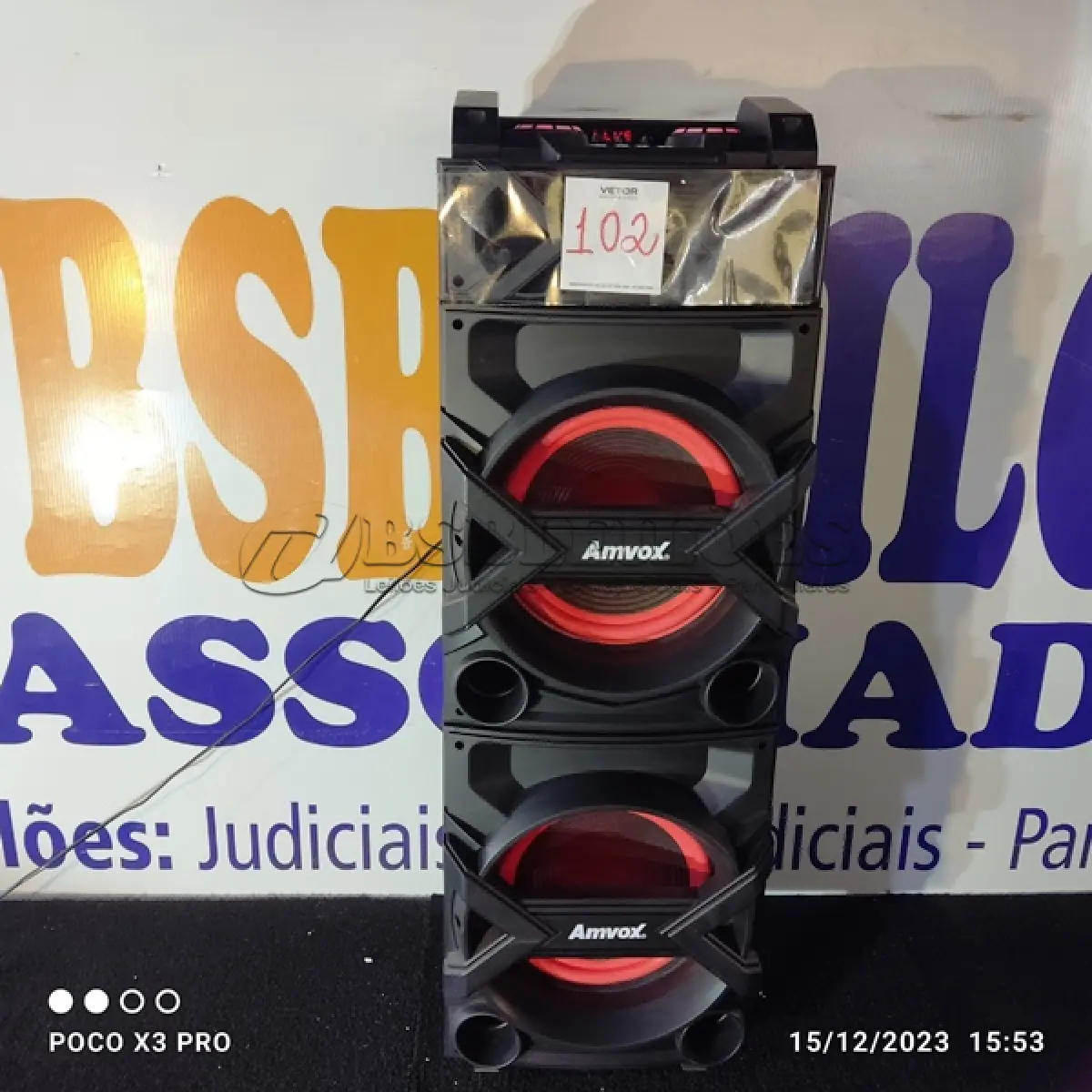 LOTE 102 - 01 - CAIXA AMPLIFICADA AMVOX ACA 1002 TROVÃONO ESTADO, NÃO SABEMOS SE FUNCIONA. LEILÃO NÃO TEM GARANTIA E NEM DEVOLUÇÃO, SUJEITO A POSSÍVEIS AVARIAS VISÍVEIS/OCULTAS E/OU AUSÊNCIA DE COMPONENTES)