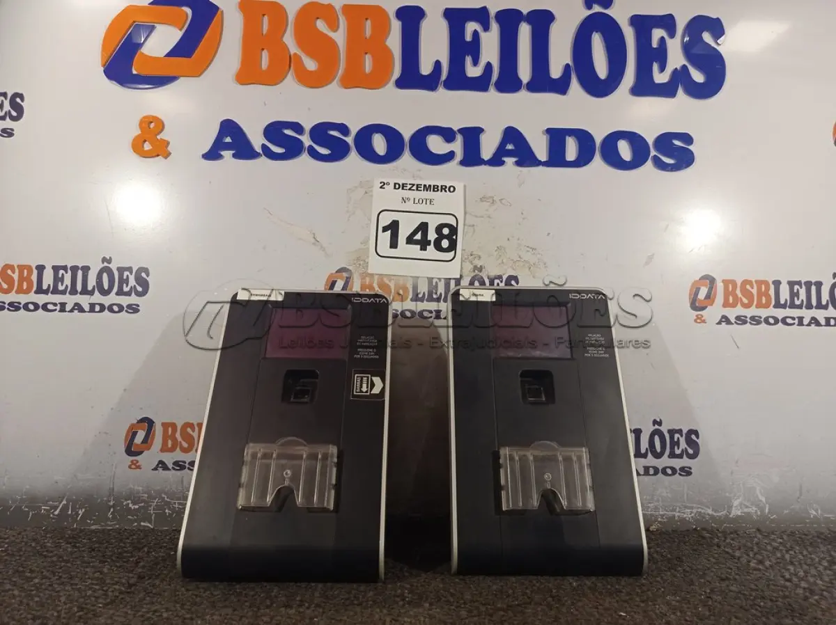 LOTE 148 - 02 RELÓGIOS DE PONTO. (NO ESTADO) ATENÇÃO! FAZER A VISITAÇÃO ANTES DE ARREMATAR, NÃO SABEMOS SE FUNCIONA. LEILÃO NÃO TEM GARANTIA E NEM DEVOLUÇÃO, SUJEITO A POSSÍVEIS AVARIAS VISÍVEIS/OCULTAS E/OU AUSÊNCIA DE COMPONENTES.