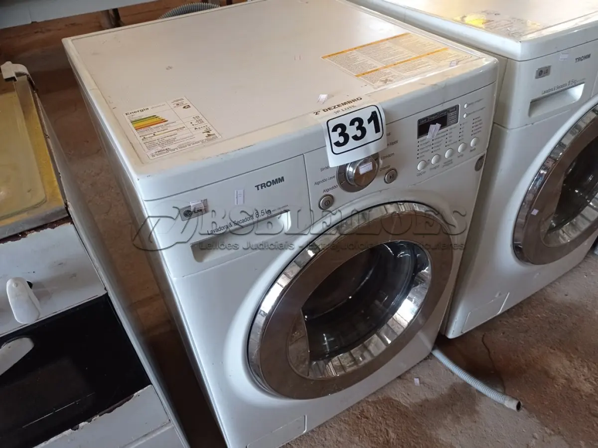 LOTE 331 - 01 LAVA SECA MARCA LG 8.5KG 220V. (NO ESTADO) ATENÇÃO! FAZER A VISITAÇÃO ANTES DE ARREMATAR, NÃO SABEMOS SE FUNCIONA. LEILÃO NÃO TEM GARANTIA E NEM DEVOLUÇÃO, SUJEITO A POSSÍVEIS AVARIAS VISÍVEIS/OCULTAS E/OU AUSÊNCIA DE COMPONENTES.