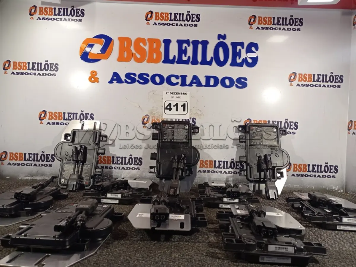 LOTE 411 - 02 MICRO INVERSORES ENPHASE IQ7AM-72-2-US. (NOVO) (NO ESTADO) ATENÇÃO! FAZER A VISITAÇÃO ANTES DE ARREMATAR, NÃO SABEMOS SE FUNCIONA. LEILÃO NÃO TEM GARANTIA E NEM DEVOLUÇÃO, SUJEITO A POSSÍVEIS AVARIAS VISÍVEIS/OCULTAS E/OU AUSÊNCIA DE COMPONENTES.