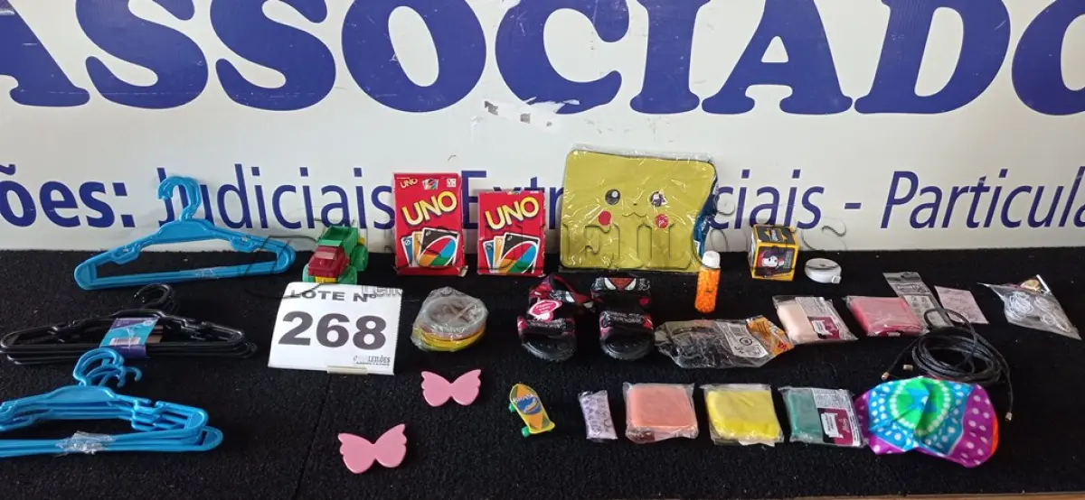LOTE 268 - 50 ITENS INFANTIS DIVERSOS (APROXIMADAMENTE)(NO ESTADO, NÃO SABEMOS SE FUNCIONA. LEILÃO NÃO TEM GARANTIA E NEM DEVOLUÇÃO, SUJEITO A POSSÍVEIS AVARIAS VISÍVEIS/OCULTAS E/OU AUSÊNCIA DE COMPONENTES)