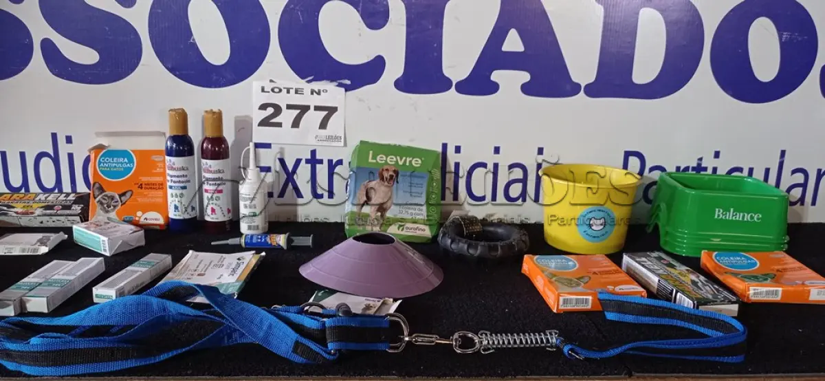 LOTE 277 - 27 – ITENS PARA PET DIVERSOS (APROXIMADAMENTE) (NO ESTADO, NÃO SABEMOS SE FUNCIONA. LEILÃO NÃO TEM GARANTIA E NEM DEVOLUÇÃO, SUJEITO A POSSÍVEIS AVARIAS VISÍVEIS/OCULTAS E/OU AUSÊNCIA DE COMPONENTES)