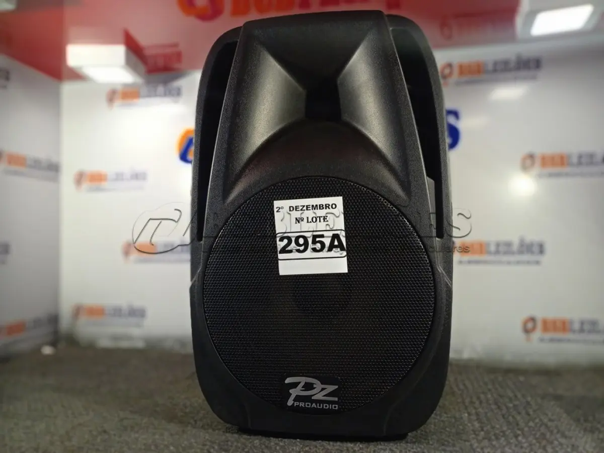 LOTE 295