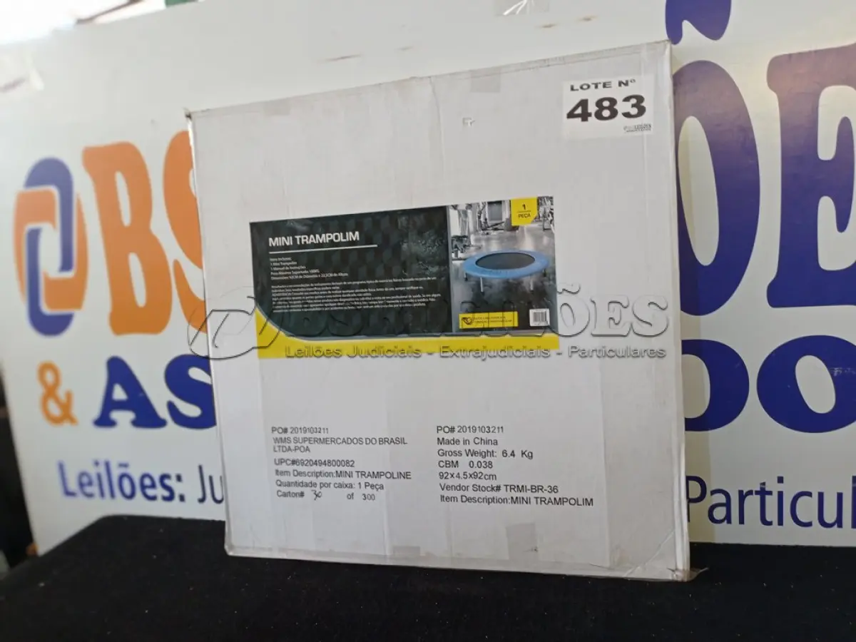 LOTE 483 - 01 - TRAMPOLIM/MINI CAMA ELÁSTICA (NO ESTADO, NÃO SABEMOS SE FUNCIONA. LEILÃO NÃO TEM GARANTIA E NEM DEVOLUÇÃO, SUJEITO A POSSÍVEIS AVARIAS VISÍVEIS/OCULTAS E/OU AUSÊNCIA DE COMPONENTES)