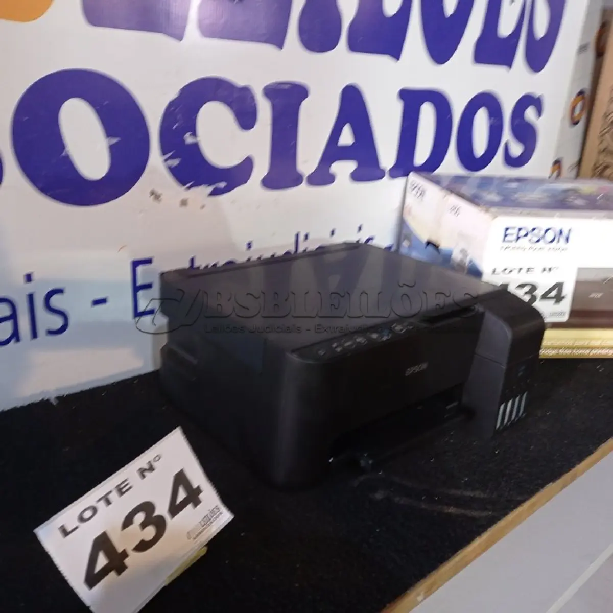 LOTE 434 - 01 - IMPRESSORA MULTIFUNCIONAL EPSON ECOTANK L3150 COLORIDA (NO ESTADO, NÃO SABEMOS SE FUNCIONA. LEILÃO NÃO TEM GARANTIA E NEM DEVOLUÇÃO, SUJEITO A POSSÍVEIS AVARIAS VISÍVEIS/OCULTAS E/OU AUSÊNCIA DE COMPONENTES)