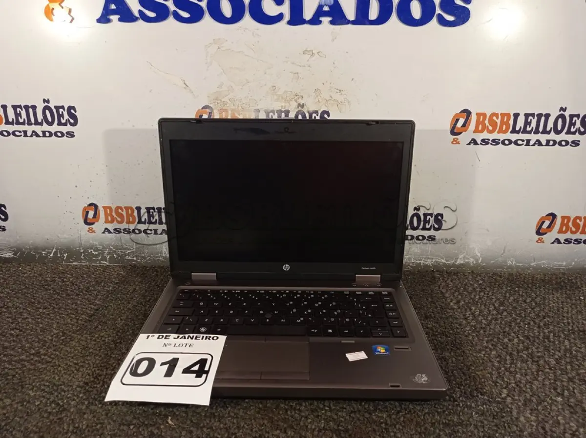 LOTE 014 - 01 NOTEBOOK MARCA HP. (NO ESTADO) ATENÇÃO! FAZER A VISITAÇÃO ANTES DE ARREMATAR, NÃO SABEMOS SE FUNCIONA. LEILÃO NÃO TEM GARANTIA E NEM DEVOLUÇÃO, SUJEITO A POSSÍVEIS AVARIAS VISÍVEIS/OCULTAS E/OU AUSÊNCIA DE COMPONENTES.
