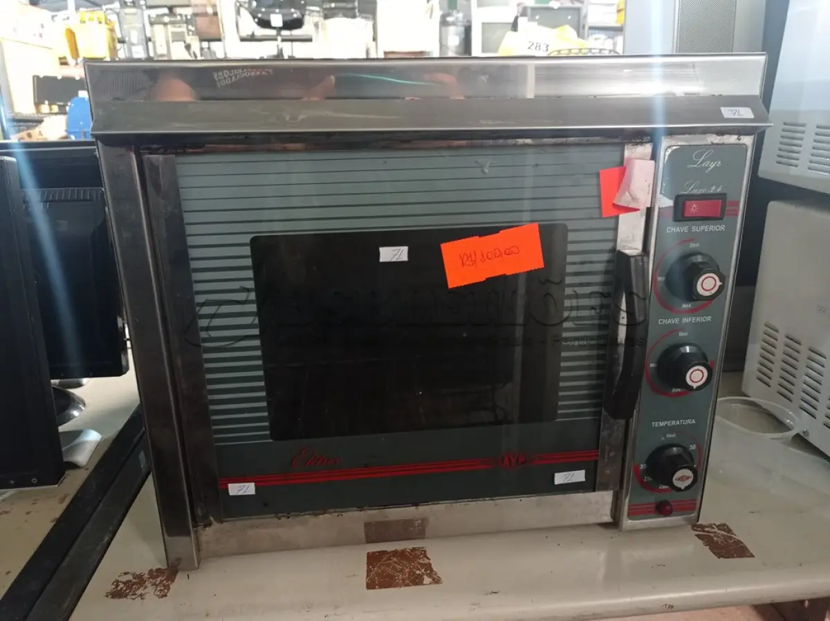 LOTE 419 - 01 FORNO ELÉTRICO MARCA LAYR 220V. (NO ESTADO) ATENÇÃO! FAZER A VISITAÇÃO ANTES DE ARREMATAR, NÃO SABEMOS SE FUNCIONA. LEILÃO NÃO TEM GARANTIA E NEM DEVOLUÇÃO, SUJEITO A POSSÍVEIS AVARIAS VISÍVEIS/OCULTAS E/OU AUSÊNCIA DE COMPONENTES.
