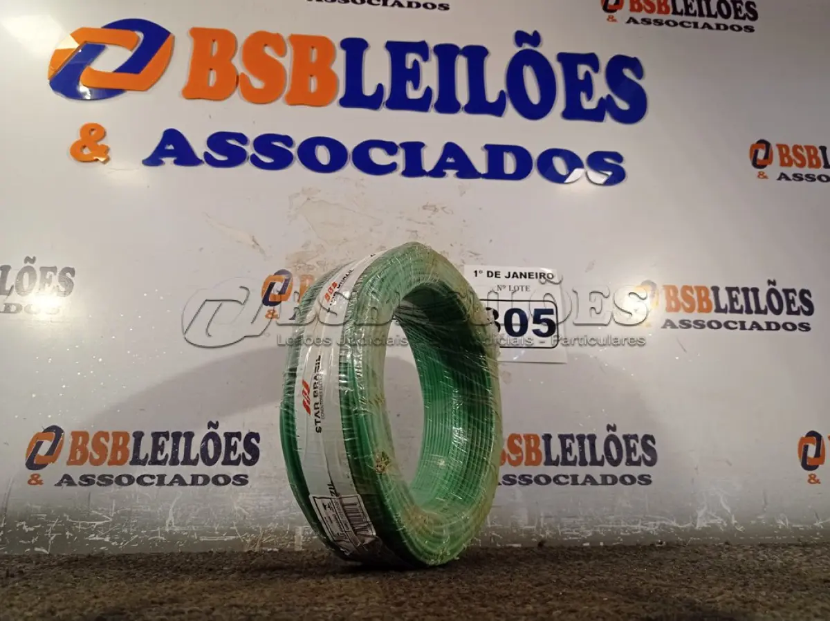 LOTE 305 - 01 ROLO DE CABO FLEXÍVEL 100M 1X2,5MM NA COR VERDE. (NOVO). (NO ESTADO) ATENÇÃO! FAZER A VISITAÇÃO ANTES DE ARREMATAR, NÃO SABEMOS SE FUNCIONA. LEILÃO NÃO TEM GARANTIA E NEM DEVOLUÇÃO, SUJEITO A POSSÍVEIS AVARIAS VISÍVEIS/OCULTAS E/OU AUSÊNCIA DE COMPONENTES.