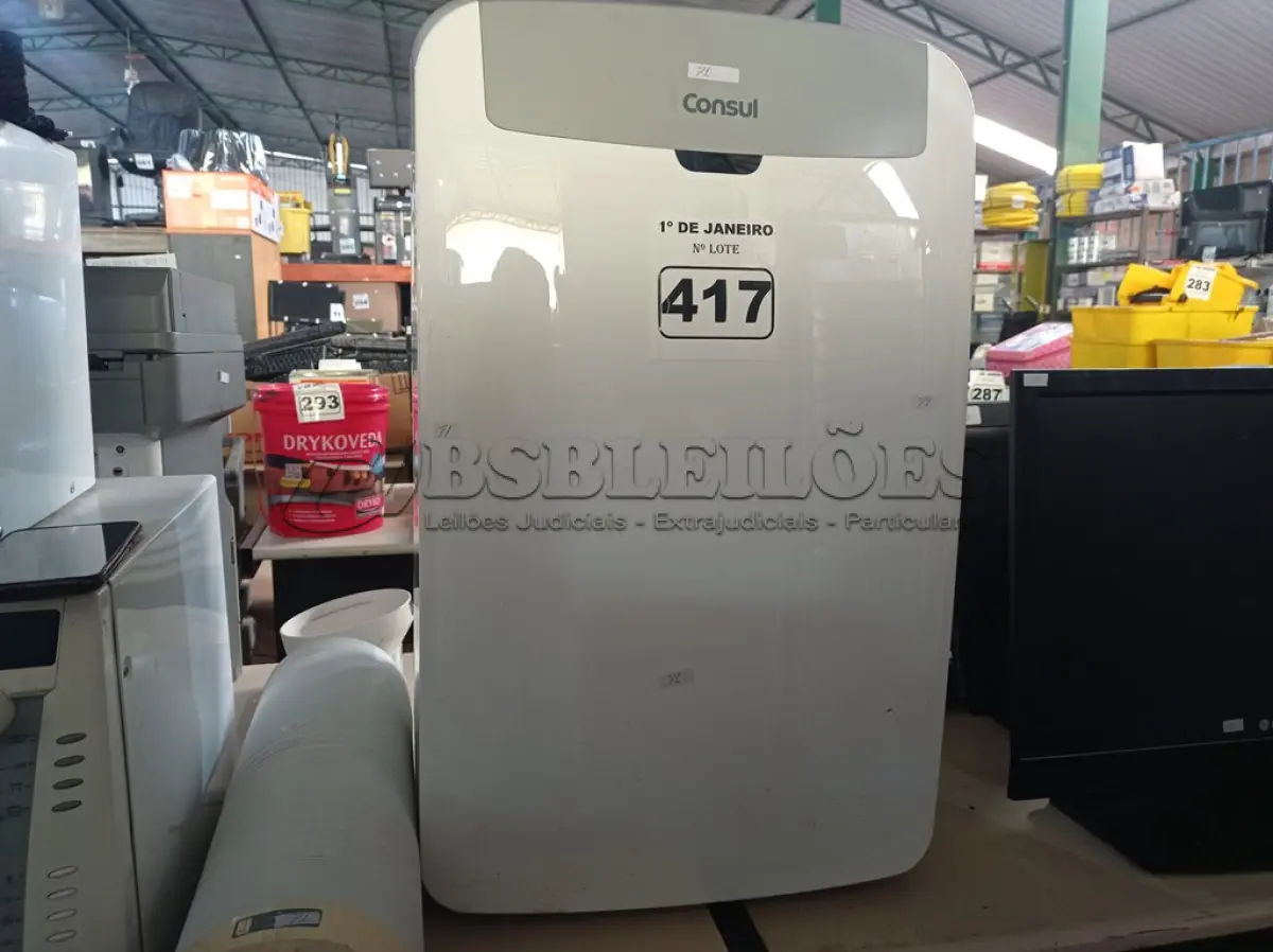 LOTE 417 - 01 AR CONDICIONADO PORTÁTIL MARCA CÔNSUL 220V. (NO ESTADO) ATENÇÃO! FAZER A VISITAÇÃO ANTES DE ARREMATAR, NÃO SABEMOS SE FUNCIONA. LEILÃO NÃO TEM GARANTIA E NEM DEVOLUÇÃO, SUJEITO A POSSÍVEIS AVARIAS VISÍVEIS/OCULTAS E/OU AUSÊNCIA DE COMPONENTES.