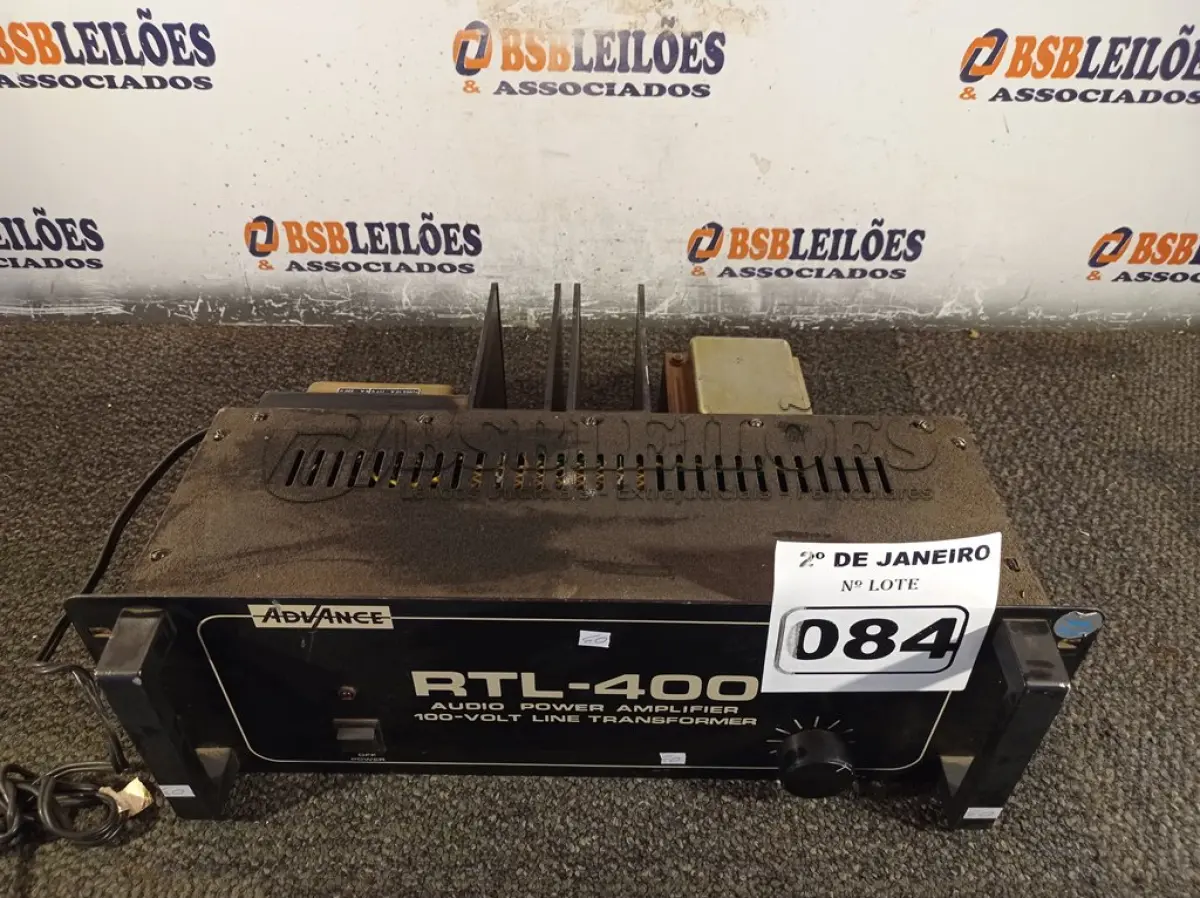 LOTE 084 - 01 AMPLIFICADOR DE ÁUDIO POWER RTL400.(NO ESTADO) ATENÇÃO! FAZER A VISITAÇÃO ANTES DE ARREMATAR, NÃO SABEMOS SE FUNCIONA. LEILÃO NÃO TEM GARANTIA E NEM DEVOLUÇÃO, SUJEITO A POSSÍVEIS AVARIAS VISÍVEIS/OCULTAS E/OU AUSÊNCIA DE COMPONENTES.
