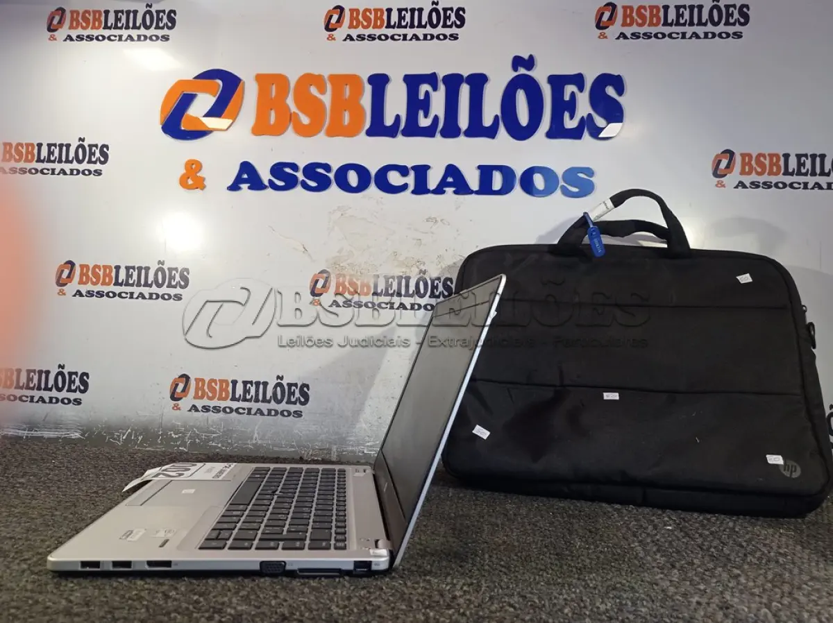 LOTE 002 - 01 NOTEBOOK CORE I5 MARCA HP S/FONTE COM MALETA. (NO ESTADO) ATENÇÃO! FAZER A VISITAÇÃO ANTES DE ARREMATAR, NÃO SABEMOS SE FUNCIONA. LEILÃO NÃO TEM GARANTIA E NEM DEVOLUÇÃO, SUJEITO A POSSÍVEIS AVARIAS VISÍVEIS/OCULTAS E/OU AUSÊNCIA DE COMPONENTES.