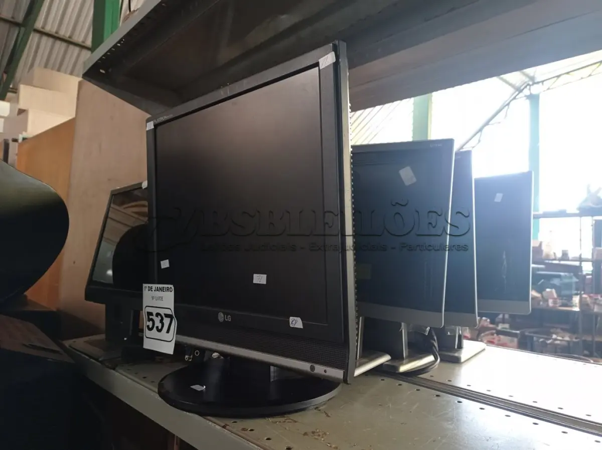 LOTE 537