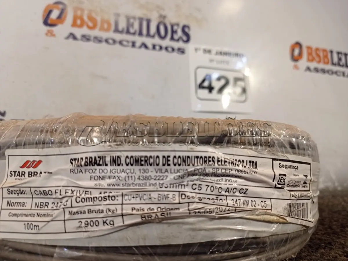 LOTE 425 - 01 ROLO DE CABO FLEXÍVEL 100M 1X2,5MM NA COR VERDE. (NOVO). (NO ESTADO) ATENÇÃO! FAZER A VISITAÇÃO ANTES DE ARREMATAR, NÃO SABEMOS SE FUNCIONA. LEILÃO NÃO TEM GARANTIA E NEM DEVOLUÇÃO, SUJEITO A POSSÍVEIS AVARIAS VISÍVEIS/OCULTAS E/OU AUSÊNCIA DE COMPONENTES.