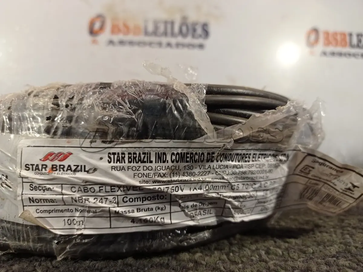 LOTE 160 - 01 ROLO DE CABO FLEXÍVEL 100M 1X4MM NA COR PRETA(NOVO). (NO ESTADO) ATENÇÃO! FAZER A VISITAÇÃO ANTES DE ARREMATAR, NÃO SABEMOS SE FUNCIONA. LEILÃO NÃO TEM GARANTIA E NEM DEVOLUÇÃO, SUJEITO A POSSÍVEIS AVARIAS VISÍVEIS/OCULTAS E/OU AUSÊNCIA DE COMPONENTES.