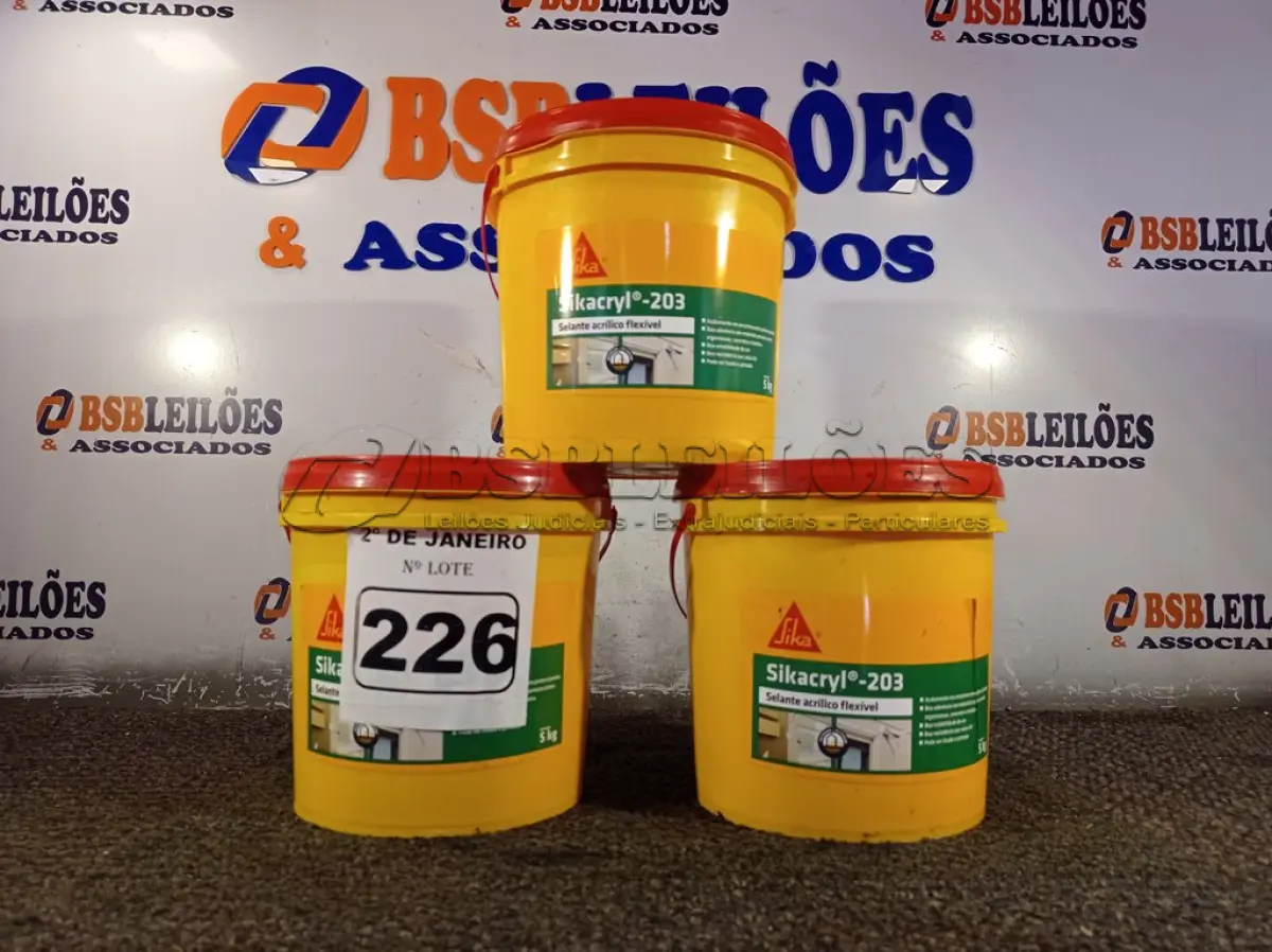 LOTE 226 - 03 BALDES DE SELANTE ACRÍLICO FLEXÍVEL SIKACRYL 203 5KG. (NO ESTADO) ATENÇÃO! FAZER A VISITAÇÃO ANTES DE ARREMATAR, NÃO SABEMOS SE FUNCIONA. LEILÃO NÃO TEM GARANTIA E NEM DEVOLUÇÃO, SUJEITO A POSSÍVEIS AVARIAS VISÍVEIS/OCULTAS E/OU AUSÊNCIA DE COMPONENTES.