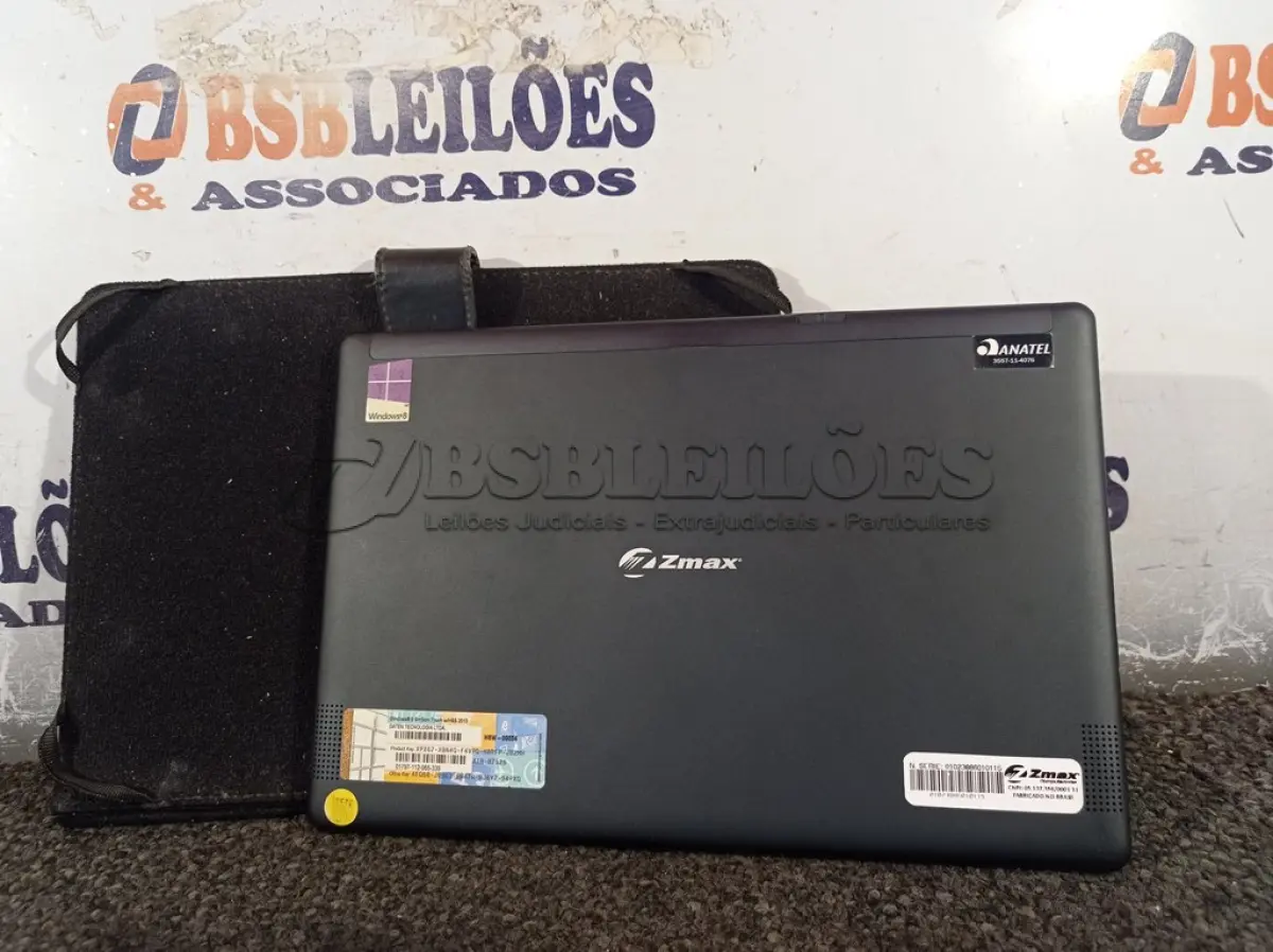 LOTE 386 - 01 ZMAX SEM CARREGADOR. (NO ESTADO) ATENÇÃO! FAZER A VISITAÇÃO ANTES DE ARREMATAR, NÃO SABEMOS SE FUNCIONA. LEILÃO NÃO TEM GARANTIA E NEM DEVOLUÇÃO, SUJEITO A POSSÍVEIS AVARIAS VISÍVEIS/OCULTAS E/OU AUSÊNCIA DE COMPONENTES.