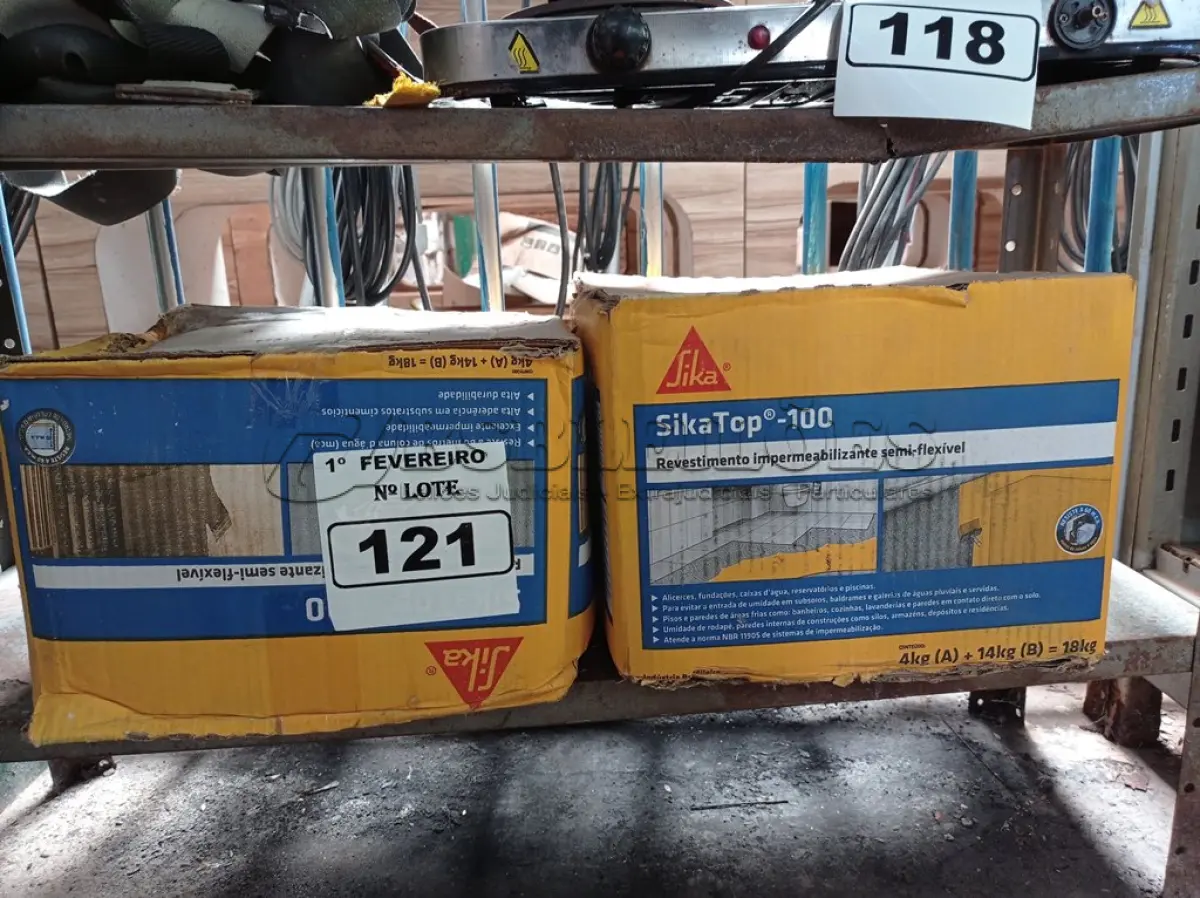 LOTE 121 - 02 CAIXAS DE SIKA TOP-100, REVESTIMENTO IMPERMEABILIZANTE SEMI-FLEXIVEL. (NO ESTADO) ATENÇÃO! FAZER A VISITAÇÃO ANTES DE ARREMATAR, NÃO SABEMOS SE FUNCIONA. LEILÃO NÃO TEM GARANTIA E NEM DEVOLUÇÃO, SUJEITO A POSSÍVEIS AVARIAS VISÍVEIS/OCULTAS E/OU AUSÊNCIA DE COMPONENTES.
