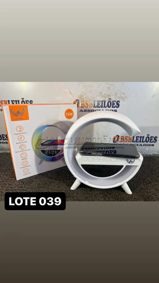LOTE 039 - 01 CARREGADOR DE CABECEIRA PARA CELULARES MODELO INDUÇÃO ( NOVO ) ( NO ESTADO )