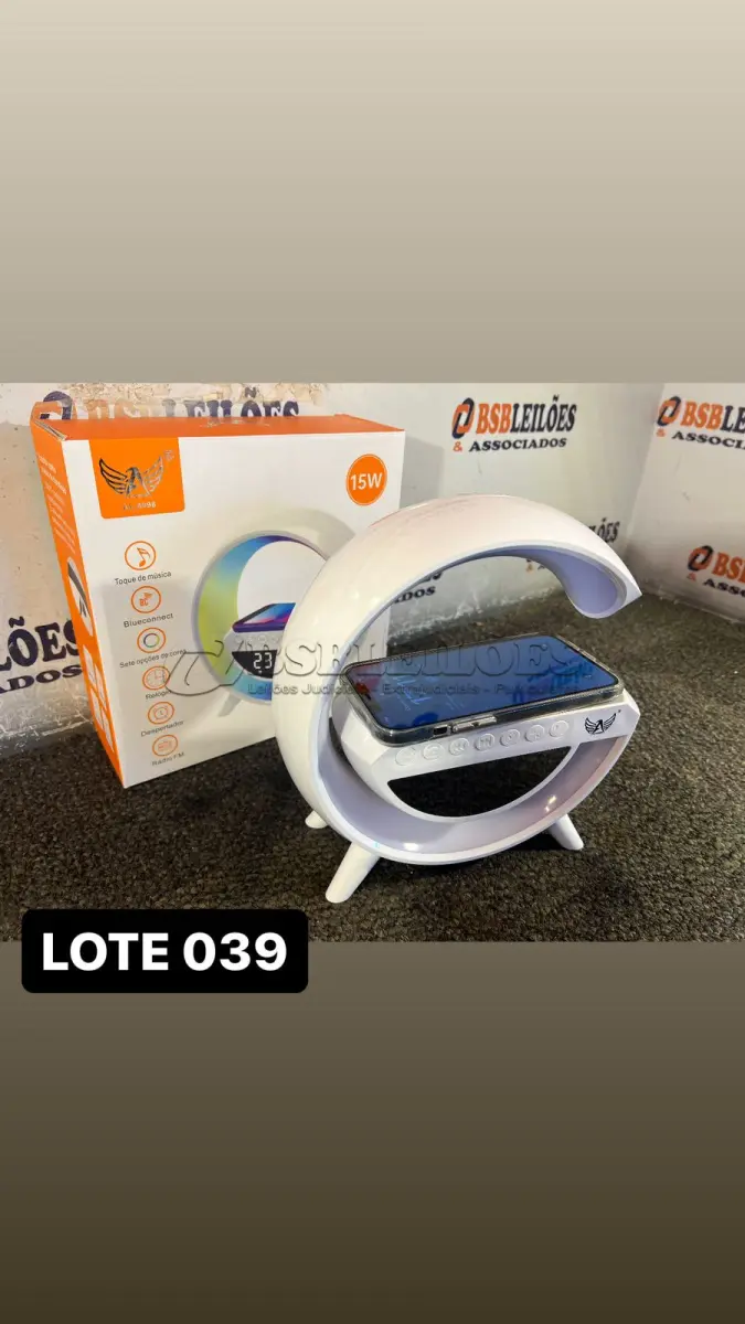 LOTE 039 - 01 CARREGADOR DE CABECEIRA PARA CELULARES MODELO INDUÇÃO ( NOVO ) ( NO ESTADO )