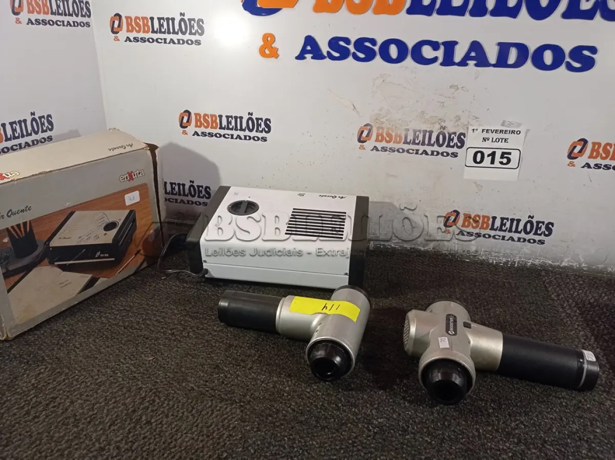 LOTE 015 - 01 AQUECEDOR DE AMBIENTES E 02 MASSAGEADORES ELÉTRICOS. (NO ESTADO) ATENÇÃO! FAZER A VISITAÇÃO ANTES DE ARREMATAR, NÃO SABEMOS SE FUNCIONA. LEILÃO NÃO TEM GARANTIA E NEM DEVOLUÇÃO, SUJEITO A POSSÍVEIS AVARIAS VISÍVEIS/OCULTAS E/OU AUSÊNCIA DE COMPONENTES.