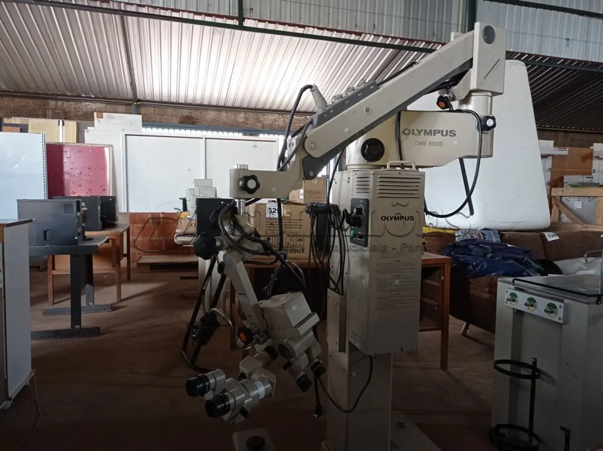 LOTE 511 - 01 MICROSCOPIO OME 5000 OLYMPUS.(NO ESTADO) ATENÇÃO! FAZER A VISITAÇÃO ANTES DE ARREMATAR, NÃO SABEMOS SE FUNCIONA. LEILÃO NÃO TEM GARANTIA E NEM DEVOLUÇÃO, SUJEITO A POSSÍVEIS AVARIAS VISÍVEIS/OCULTAS E/OU AUSÊNCIA DE COMPONENTES.