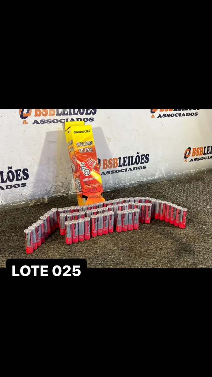 LOTE 025 - 01 CAIXA COM 60 PILHAS AA ( NOVO ) ( NO ESTADO )