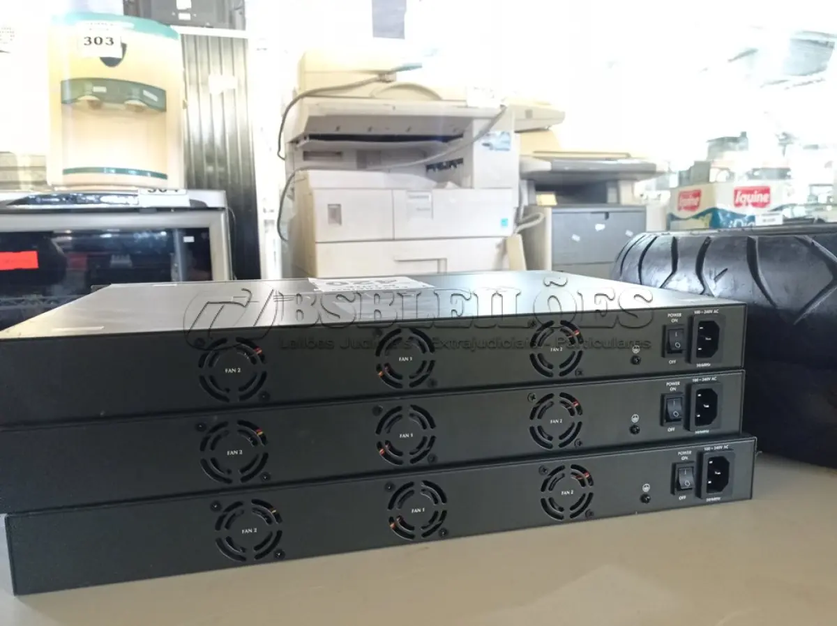 LOTE 420 - 03 SWITCHES PLANET POE 2400G. (NO ESTADO) ATENÇÃO! FAZER A VISITAÇÃO ANTES DE ARREMATAR, NÃO SABEMOS SE FUNCIONA. LEILÃO NÃO TEM GARANTIA E NEM DEVOLUÇÃO, SUJEITO A POSSÍVEIS AVARIAS VISÍVEIS/OCULTAS E/OU AUSÊNCIA DE COMPONENTES.