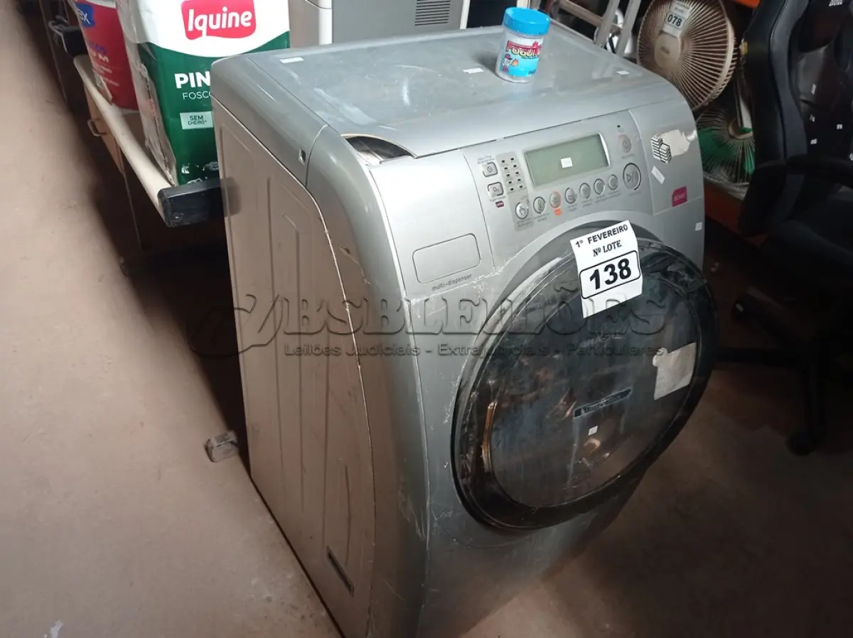 LOTE 138 - 01 LAVA SECA MARCA BRASTEMP. (NO ESTADO) ATENÇÃO! FAZER A VISITAÇÃO ANTES DE ARREMATAR, NÃO SABEMOS SE FUNCIONA. LEILÃO NÃO TEM GARANTIA E NEM DEVOLUÇÃO, SUJEITO A POSSÍVEIS AVARIAS VISÍVEIS/OCULTAS E/OU AUSÊNCIA DE COMPONENTES.