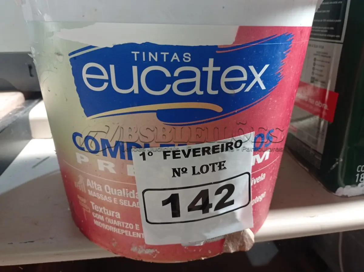 LOTE 142 - 01 BALDE DE TEXTURA EUCATEX 23KG. (NO ESTADO) ATENÇÃO! FAZER A VISITAÇÃO ANTES DE ARREMATAR, NÃO SABEMOS SE FUNCIONA. LEILÃO NÃO TEM GARANTIA E NEM DEVOLUÇÃO, SUJEITO A POSSÍVEIS AVARIAS VISÍVEIS/OCULTAS E/OU AUSÊNCIA DE COMPONENTES.