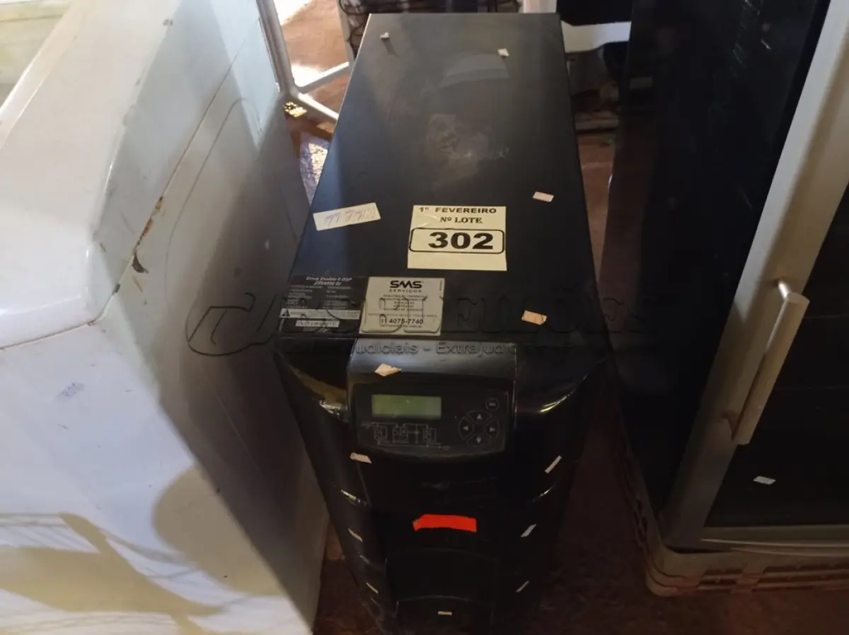 LOTE 302 - 01 NOBREAK SMS 6000VA. (NO ESTADO) ATENÇÃO! FAZER A VISITAÇÃO ANTES DE ARREMATAR, NÃO SABEMOS SE FUNCIONA. LEILÃO NÃO TEM GARANTIA E NEM DEVOLUÇÃO, SUJEITO A POSSÍVEIS AVARIAS VISÍVEIS/OCULTAS E/OU AUSÊNCIA DE COMPONENTES.