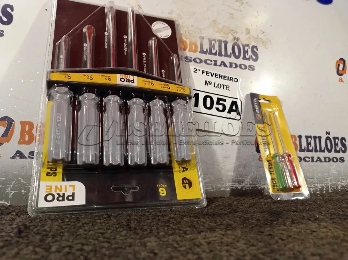LOTE 105