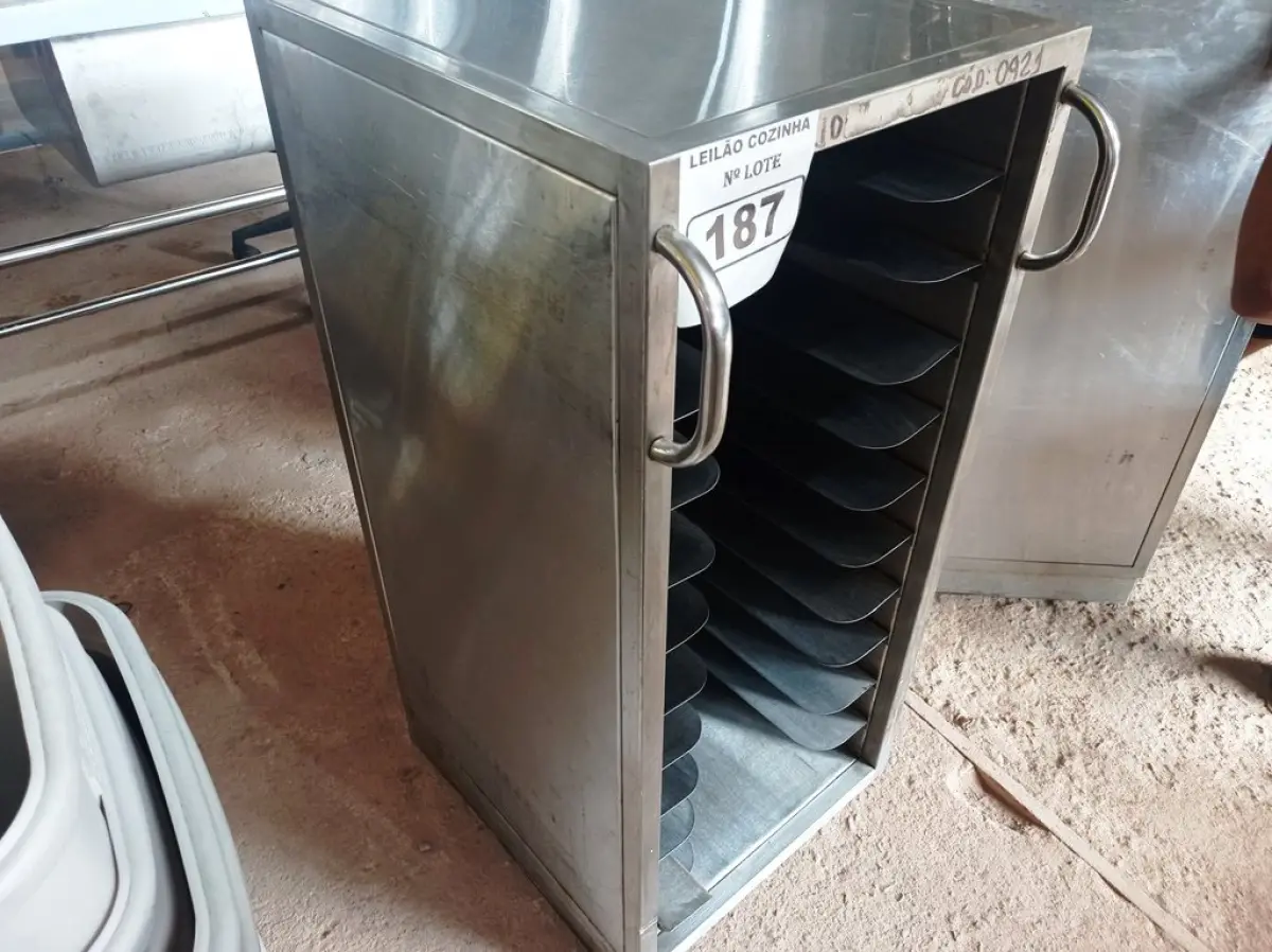 LOTE 187