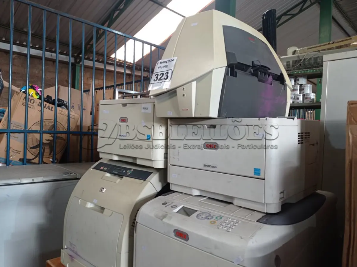 LOTE 323 - 05 IMPRESSORAS MARCAS E MODELOS DIVERSOS PARA RETIRADA DE PEÇAS. (NO ESTADO) ATENÇÃO! FAZER A VISITAÇÃO ANTES DE ARREMATAR, NÃO SABEMOS SE FUNCIONA. LEILÃO NÃO TEM GARANTIA E NEM DEVOLUÇÃO, SUJEITO A POSSÍVEIS AVARIAS VISÍVEIS/OCULTAS E/OU AUSÊNCIA DE COMPONENTES.