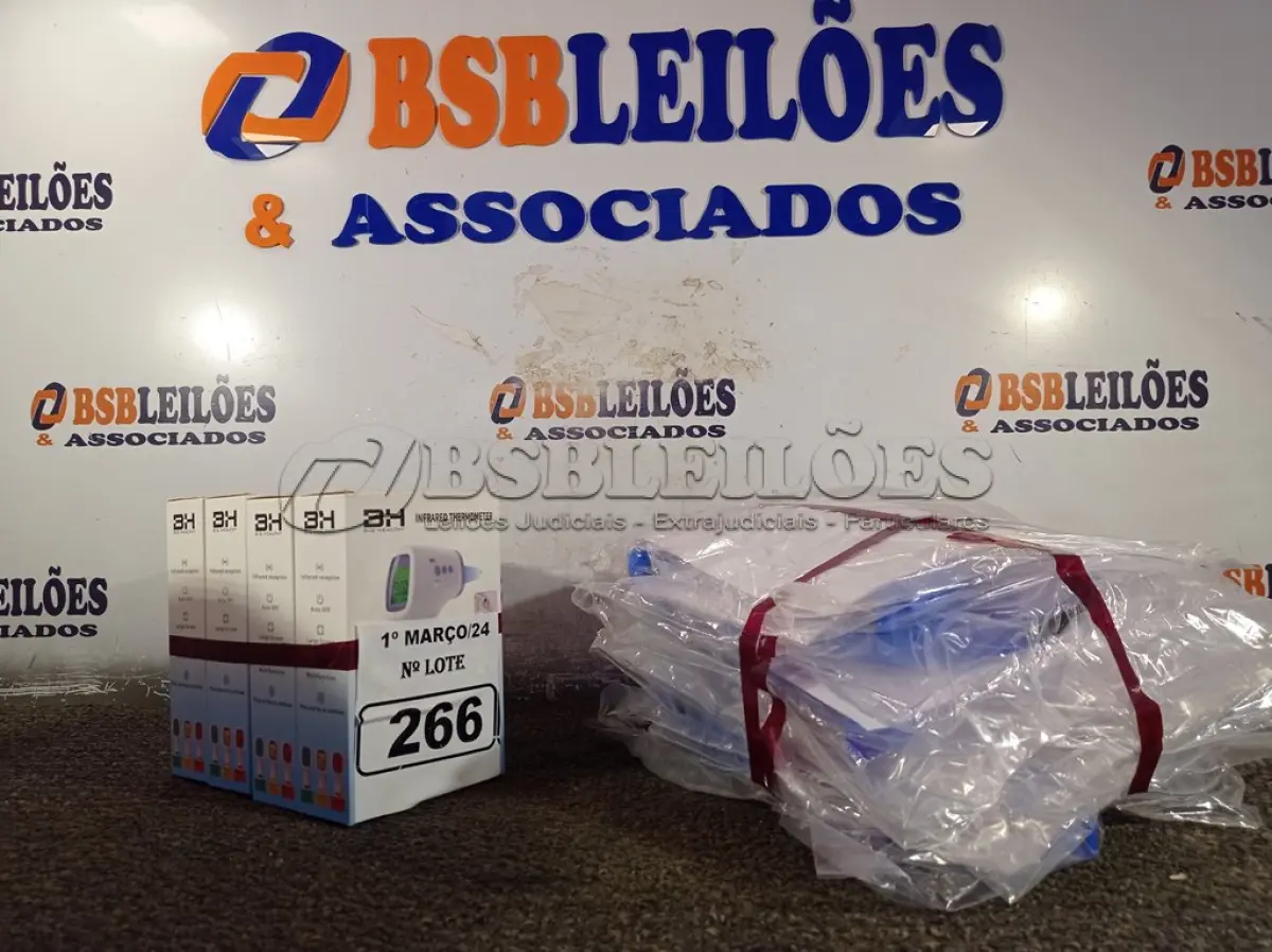 LOTE 266 - 04 TERMÔMETROS DIGITAL E 10 MASCARAS DE PROTEÇÃO. (NO ESTADO) ATENÇÃO! FAZER A VISITAÇÃO ANTES DE ARREMATAR, NÃO SABEMOS SE FUNCIONA. LEILÃO NÃO TEM GARANTIA E NEM DEVOLUÇÃO, SUJEITO A POSSÍVEIS AVARIAS VISÍVEIS/OCULTAS E/OU AUSÊNCIA DE COMPONENTES.