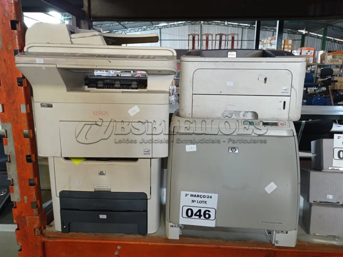 LOTE 046 - 04 IMPRESSORAS MARCAS E MODELOS DIVERSOS. (NO ESTADO) ATENÇÃO! FAZER A VISITAÇÃO ANTES DE ARREMATAR, NÃO SABEMOS SE FUNCIONA. LEILÃO NÃO TEM GARANTIA E NEM DEVOLUÇÃO, SUJEITO A POSSÍVEIS AVARIAS VISÍVEIS/OCULTAS E/OU AUSÊNCIA DE COMPONENTES.