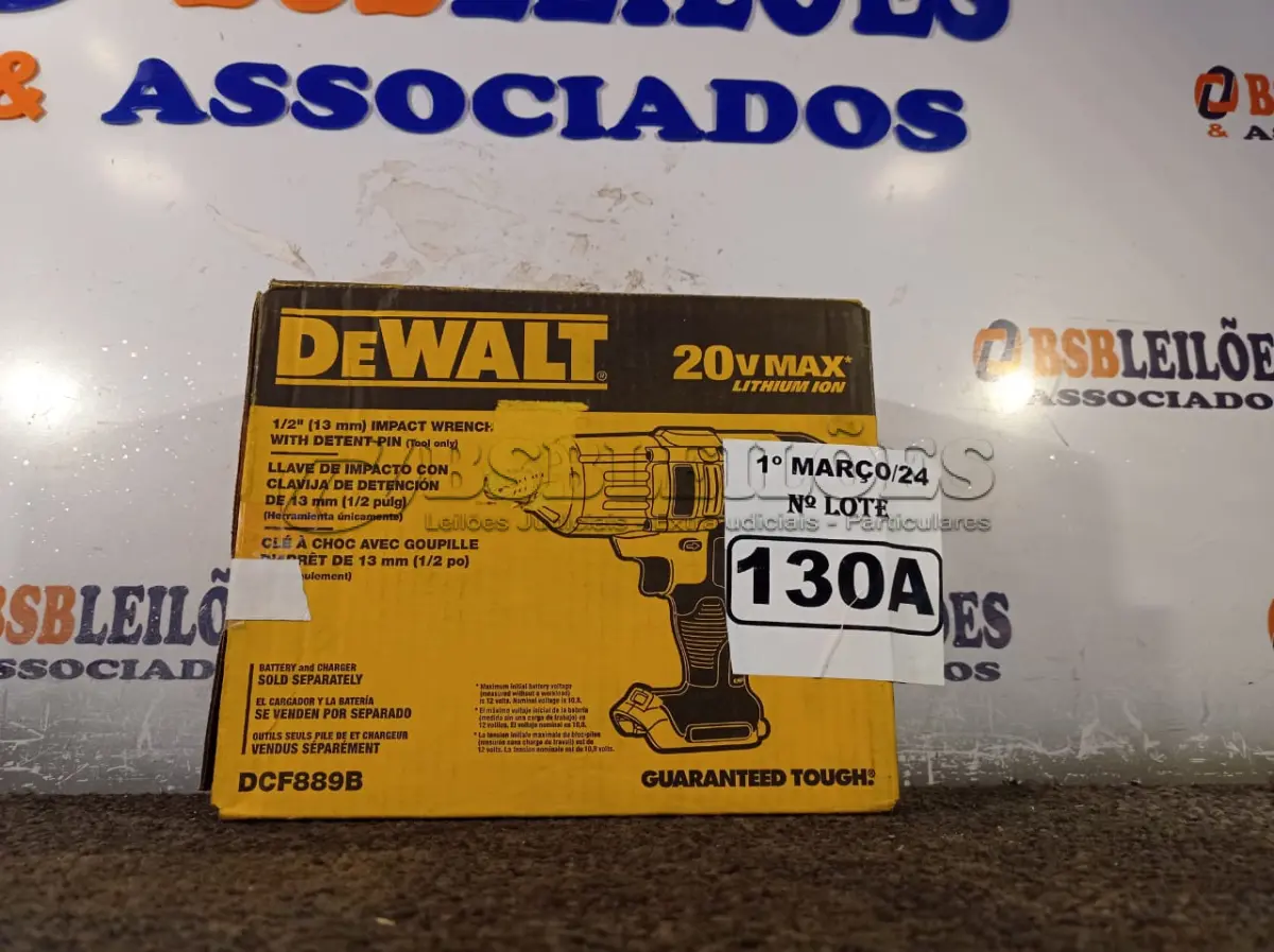 LOTE 130 - 01 CHAVE DE IMPACTO ½ 20V MAX LI-ION  540NM MODELO: DCF889B MARCA DEWALT.  (NOVO) (NO ESTADO) ATENÇÃO! FAZER A VISITAÇÃO ANTES DE ARREMATAR, NÃO SABEMOS SE FUNCIONA. LEILÃO NÃO TEM GARANTIA E NEM DEVOLUÇÃO, SUJEITO A POSSÍVEIS AVARIAS VISÍVEIS/OCULTAS E/OU AUSÊNCIA DE COMPONENTES.