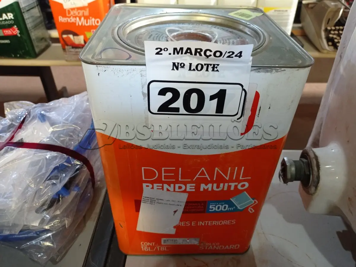 LOTE 201 - 01 LATA DE TINTA IQUINE DELANIL RENDE MUITO 18L FOSCO BASE “C”. (NO ESTADO) ATENÇÃO! FAZER A VISITAÇÃO ANTES DE ARREMATAR, NÃO SABEMOS SE FUNCIONA. LEILÃO NÃO TEM GARANTIA E NEM DEVOLUÇÃO, SUJEITO A POSSÍVEIS AVARIAS VISÍVEIS/OCULTAS E/OU AUSÊNCIA DE COMPONENTES.