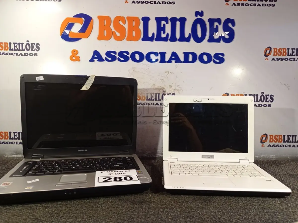 LOTE 280 - 02 NOTEBOOK’S MARCAS E MODELOS DIVERSOS. (NO ESTADO) ATENÇÃO! FAZER A VISITAÇÃO ANTES DE ARREMATAR, NÃO SABEMOS SE FUNCIONA. LEILÃO NÃO TEM GARANTIA E NEM DEVOLUÇÃO, SUJEITO A POSSÍVEIS AVARIAS VISÍVEIS/OCULTAS E/OU AUSÊNCIA DE COMPONENTES.