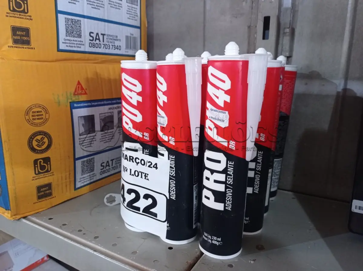 LOTE 422 - 12 TUBOS DE SELANTE ADESIVO PU40. (NO ESTADO) ATENÇÃO! FAZER A VISITAÇÃO ANTES DE ARREMATAR, NÃO SABEMOS SE FUNCIONA. LEILÃO NÃO TEM GARANTIA E NEM DEVOLUÇÃO, SUJEITO A POSSÍVEIS AVARIAS VISÍVEIS/OCULTAS E/OU AUSÊNCIA DE COMPONENTES.