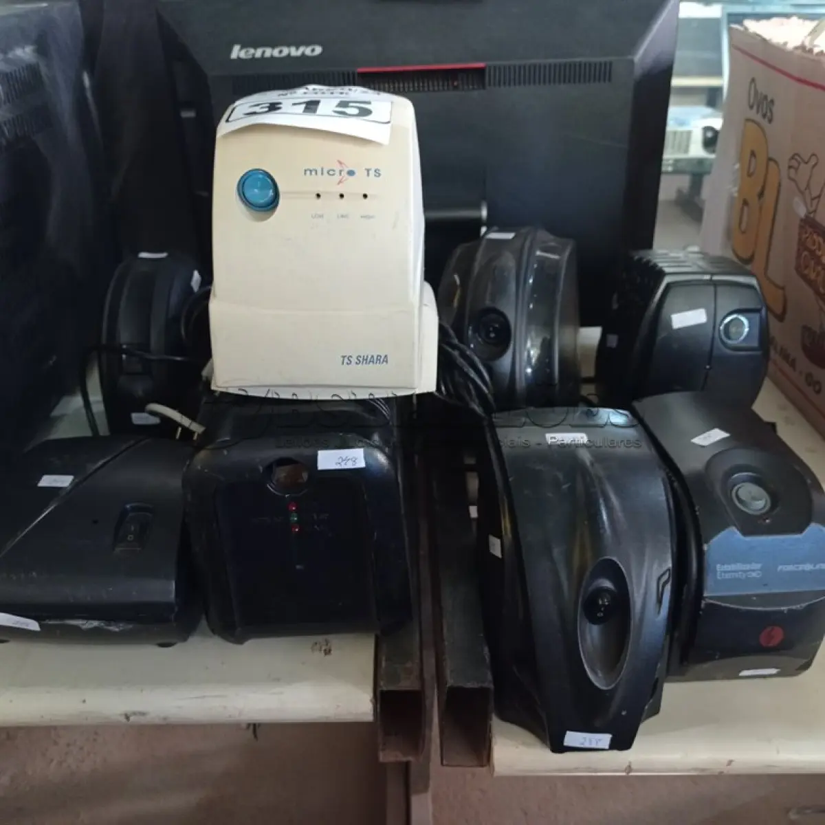 LOTE 315 - 09 ESTABILIZADORES MARCAS E MODELOS DIVERSOS. (NO ESTADO) ATENÇÃO! FAZER A VISITAÇÃO ANTES DE ARREMATAR, NÃO SABEMOS SE FUNCIONA. LEILÃO NÃO TEM GARANTIA E NEM DEVOLUÇÃO, SUJEITO A POSSÍVEIS AVARIAS VISÍVEIS/OCULTAS E/OU AUSÊNCIA DE COMPONENTES.