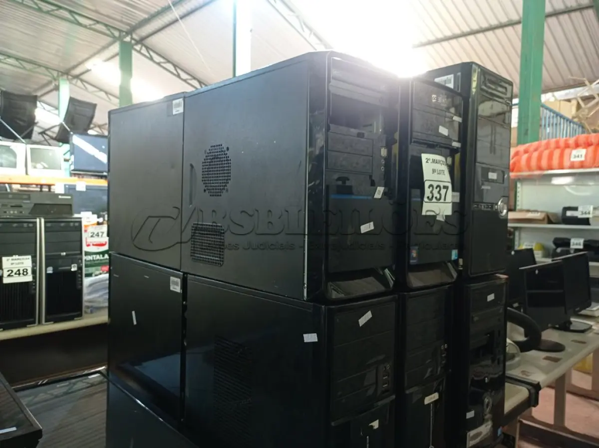 LOTE 337 - 12 CPU’S MARCAS E MODELOS DIVERSOS PARA RETIRADA DE PEÇAS. (NO ESTADO) ATENÇÃO! FAZER A VISITAÇÃO ANTES DE ARREMATAR, NÃO SABEMOS SE FUNCIONA. LEILÃO NÃO TEM GARANTIA E NEM DEVOLUÇÃO, SUJEITO A POSSÍVEIS AVARIAS VISÍVEIS/OCULTAS E/OU AUSÊNCIA DE COMPONENTES.