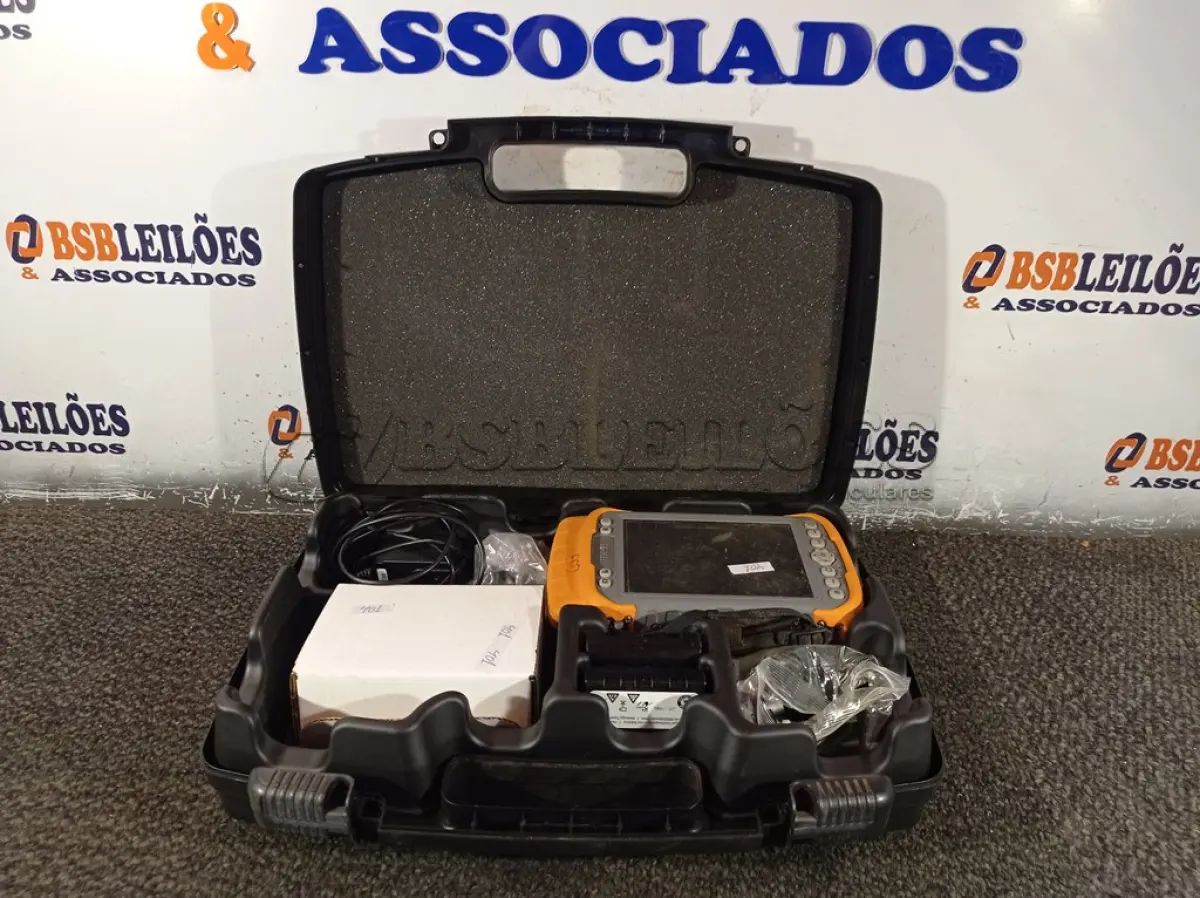 LOTE 297 - 01 KIT MESA GEO JUNIPER MSA. (NO ESTADO) ATENÇÃO! FAZER A VISITAÇÃO ANTES DE ARREMATAR, NÃO SABEMOS SE FUNCIONA. LEILÃO NÃO TEM GARANTIA E NEM DEVOLUÇÃO, SUJEITO A POSSÍVEIS AVARIAS VISÍVEIS/OCULTAS E/OU AUSÊNCIA DE COMPONENTES.