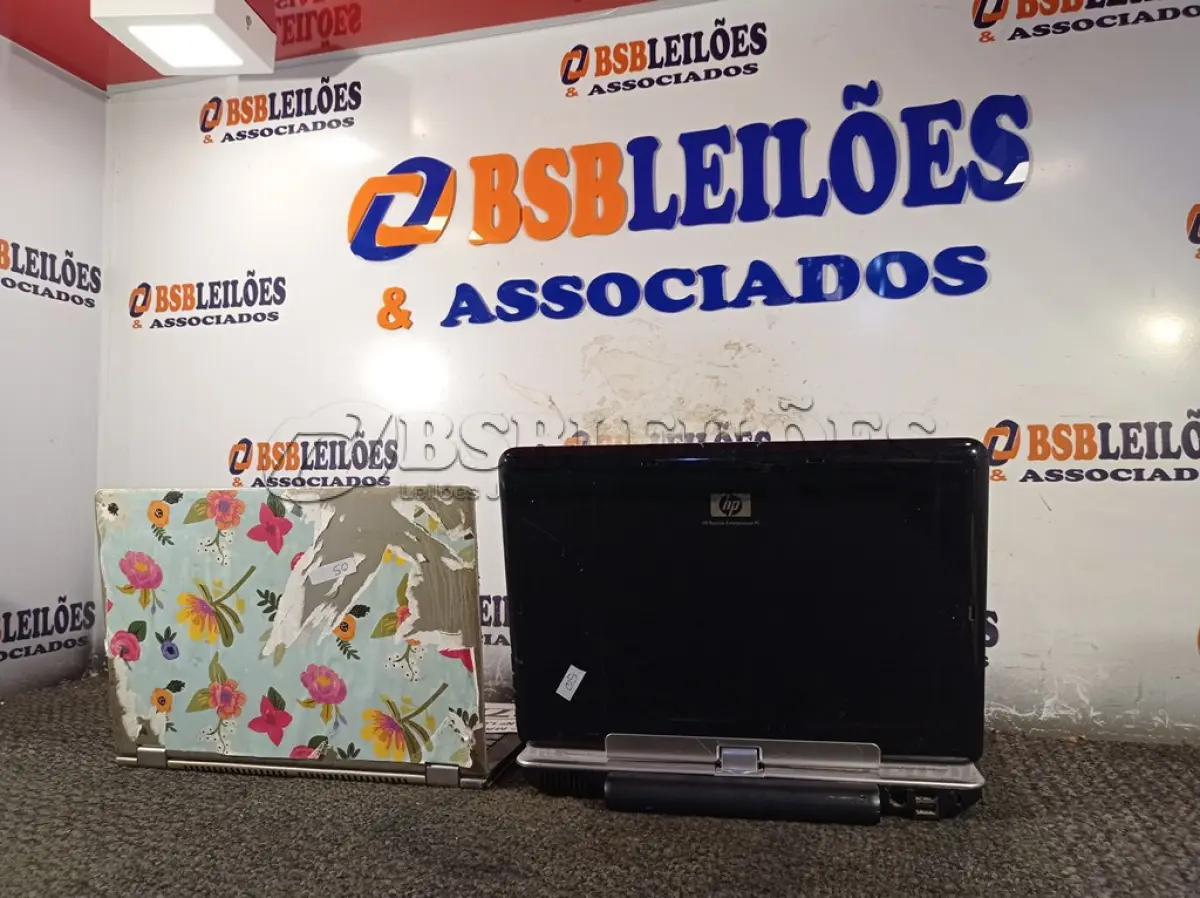 LOTE 272 - 02 NOTEBOOK’S MARCAS E MODELOS DIVERSOS. (NO ESTADO) ATENÇÃO! FAZER A VISITAÇÃO ANTES DE ARREMATAR, NÃO SABEMOS SE FUNCIONA. LEILÃO NÃO TEM GARANTIA E NEM DEVOLUÇÃO, SUJEITO A POSSÍVEIS AVARIAS VISÍVEIS/OCULTAS E/OU AUSÊNCIA DE COMPONENTES.