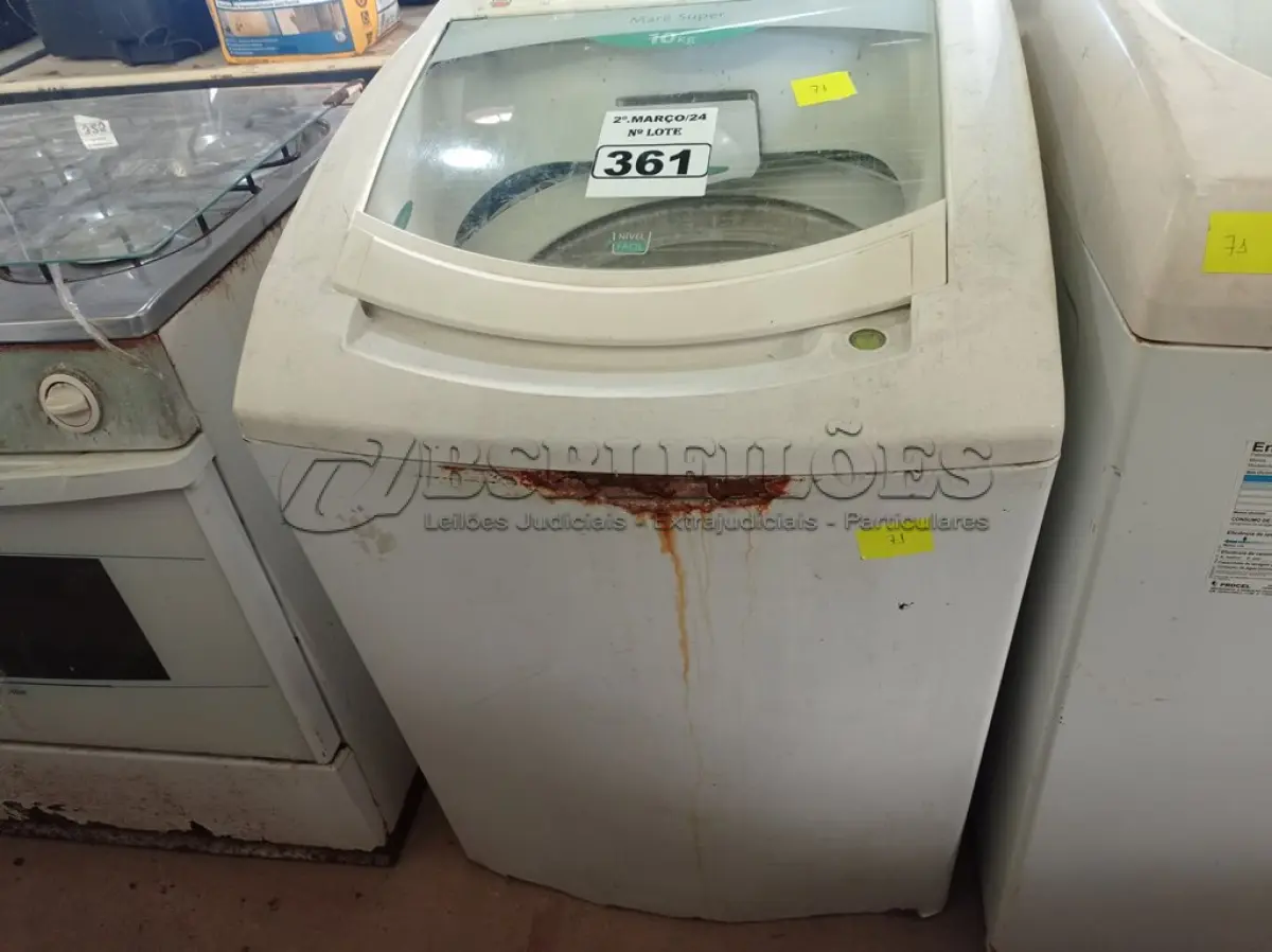 LOTE 361 - 01 MÁQUINA DE LAVAR ROUPAS MARCA CÔNSUL 10KG 220V. (NO ESTADO) ATENÇÃO! FAZER A VISITAÇÃO ANTES DE ARREMATAR, NÃO SABEMOS SE FUNCIONA. LEILÃO NÃO TEM GARANTIA E NEM DEVOLUÇÃO, SUJEITO A POSSÍVEIS AVARIAS VISÍVEIS/OCULTAS E/OU AUSÊNCIA DE COMPONENTES.