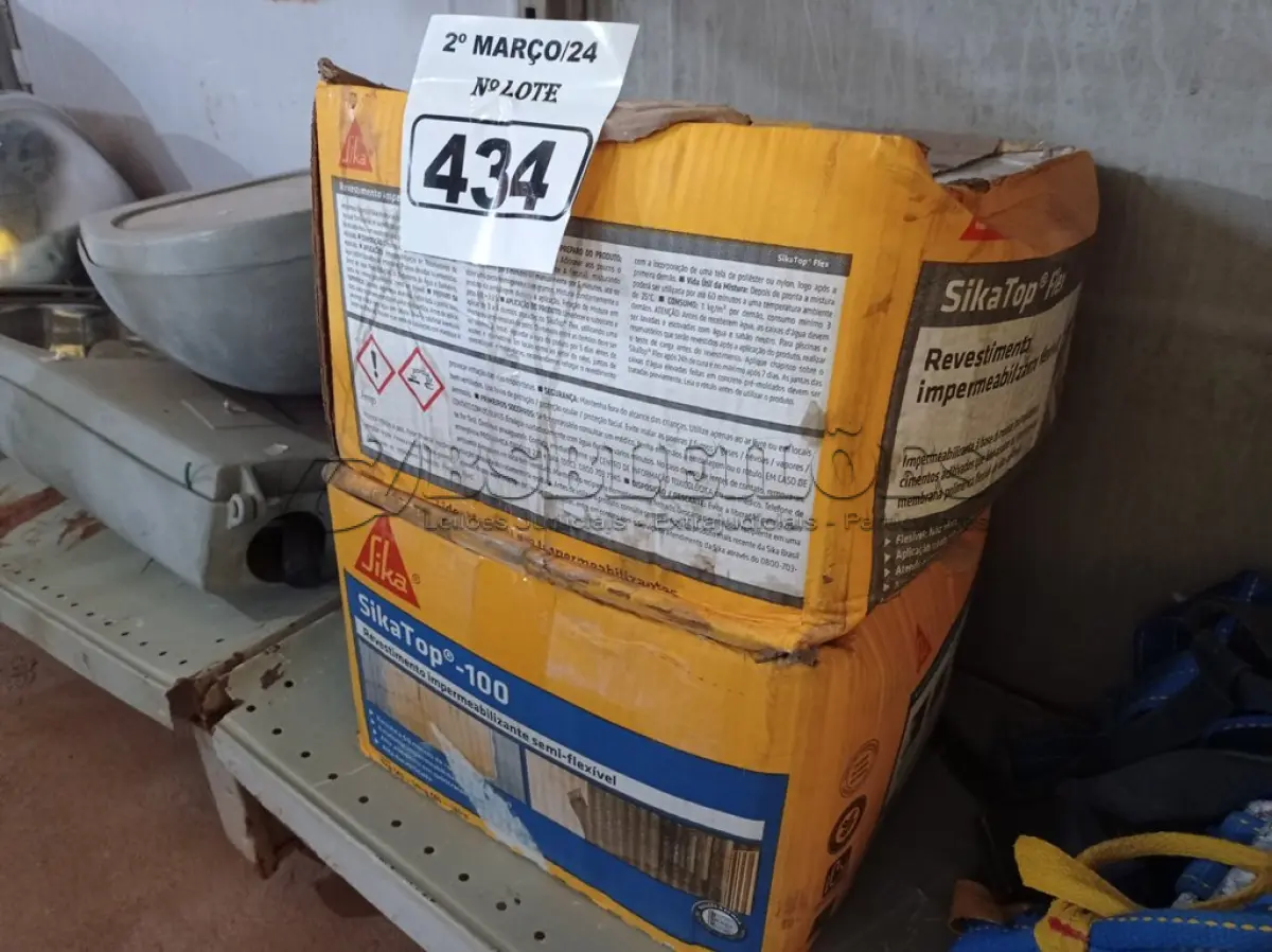 LOTE 434 - 02 CAIXAS DE SIKA TOP-100, REVESTIMENTO IMPERMEABILIZANTE SEMI-FLEXIVEL. (NO ESTADO) ATENÇÃO! FAZER A VISITAÇÃO ANTES DE ARREMATAR, NÃO SABEMOS SE FUNCIONA. LEILÃO NÃO TEM GARANTIA E NEM DEVOLUÇÃO, SUJEITO A POSSÍVEIS AVARIAS VISÍVEIS/OCULTAS E/OU AUSÊNCIA DE COMPONENTES.